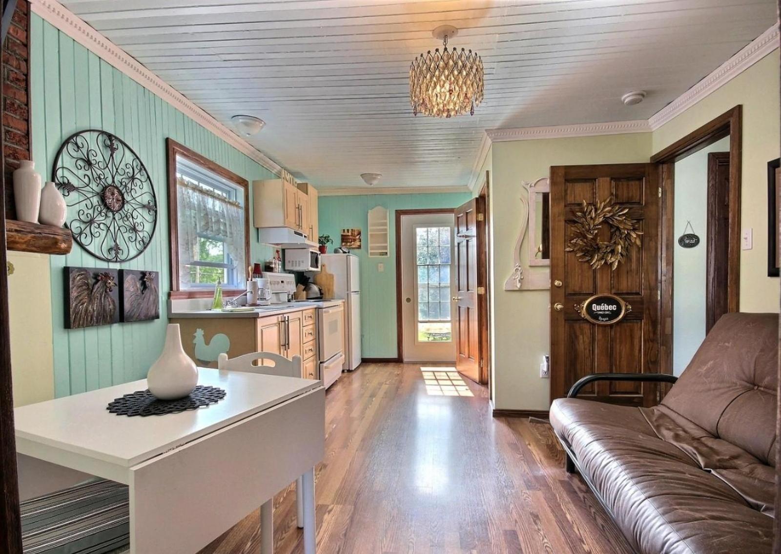 Studio Apartment photo 3