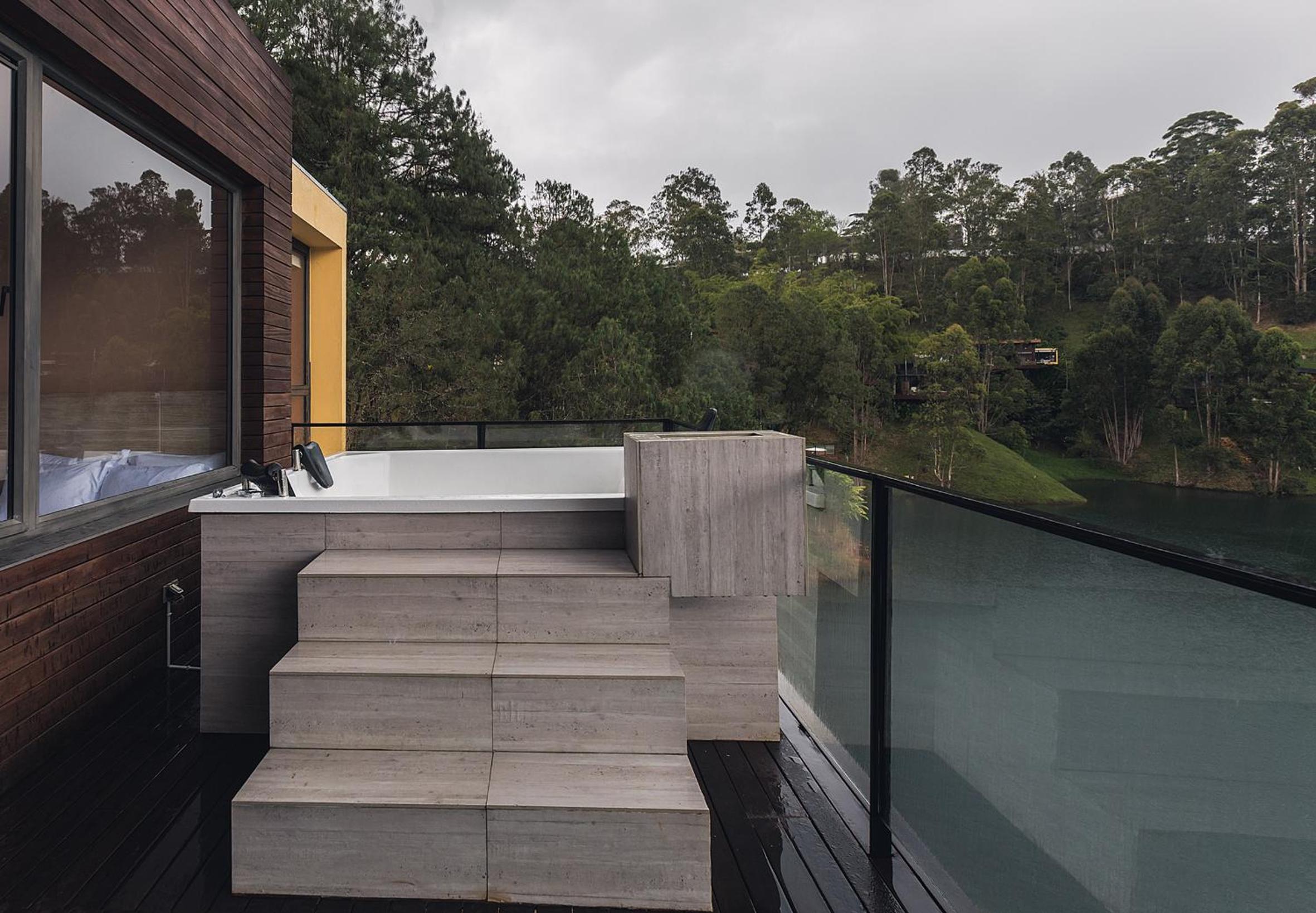 Superior Villa photo 2