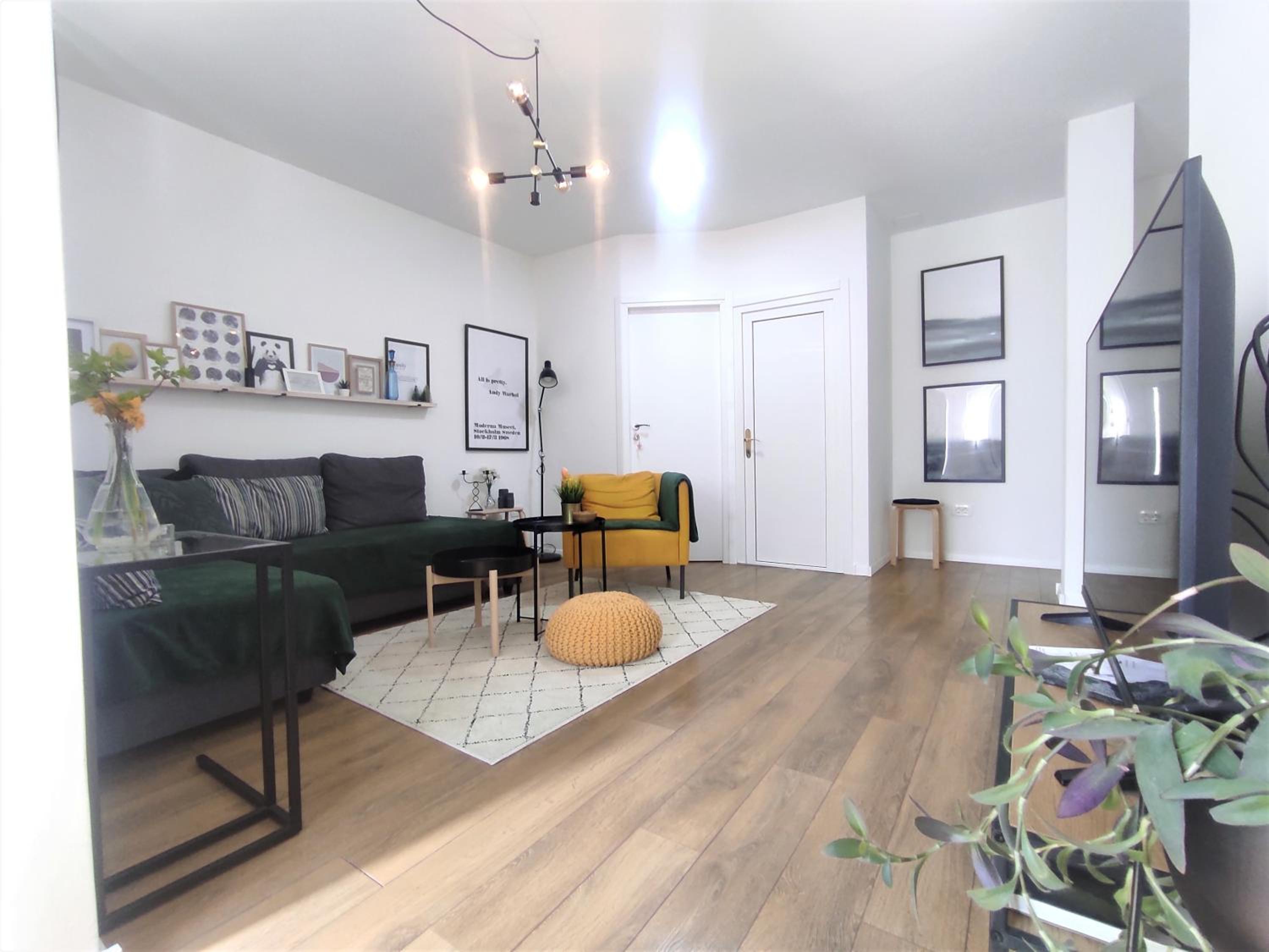 Two-Bedroom House - Photo 6