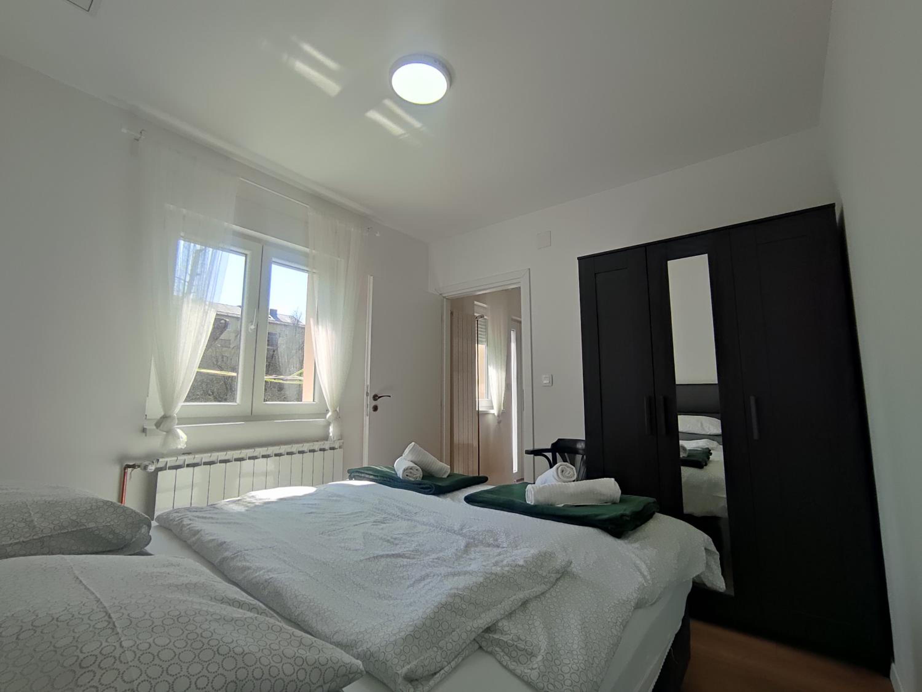 Two-Bedroom House - Photo 13