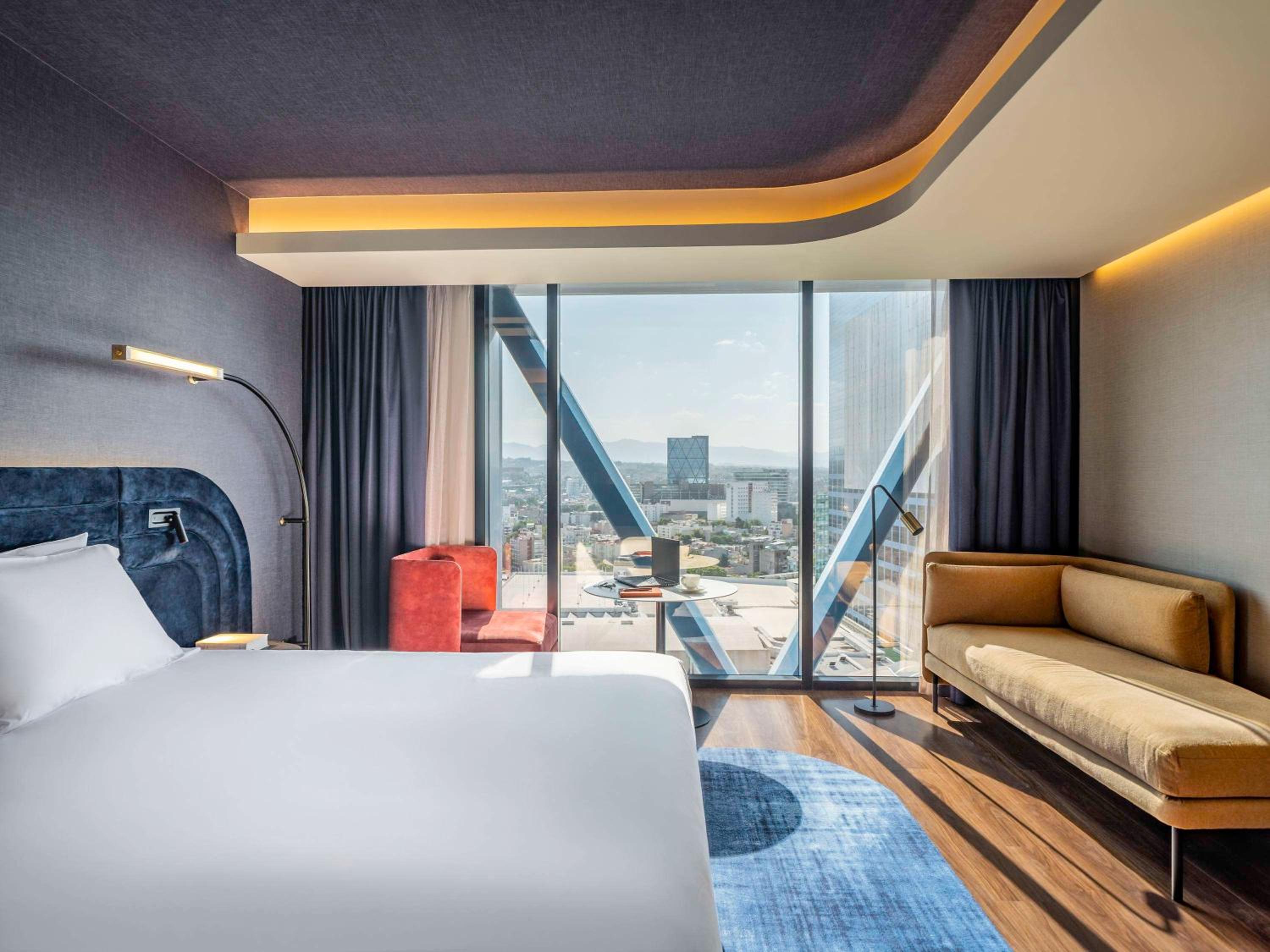 Superior King Suite - Photo 1