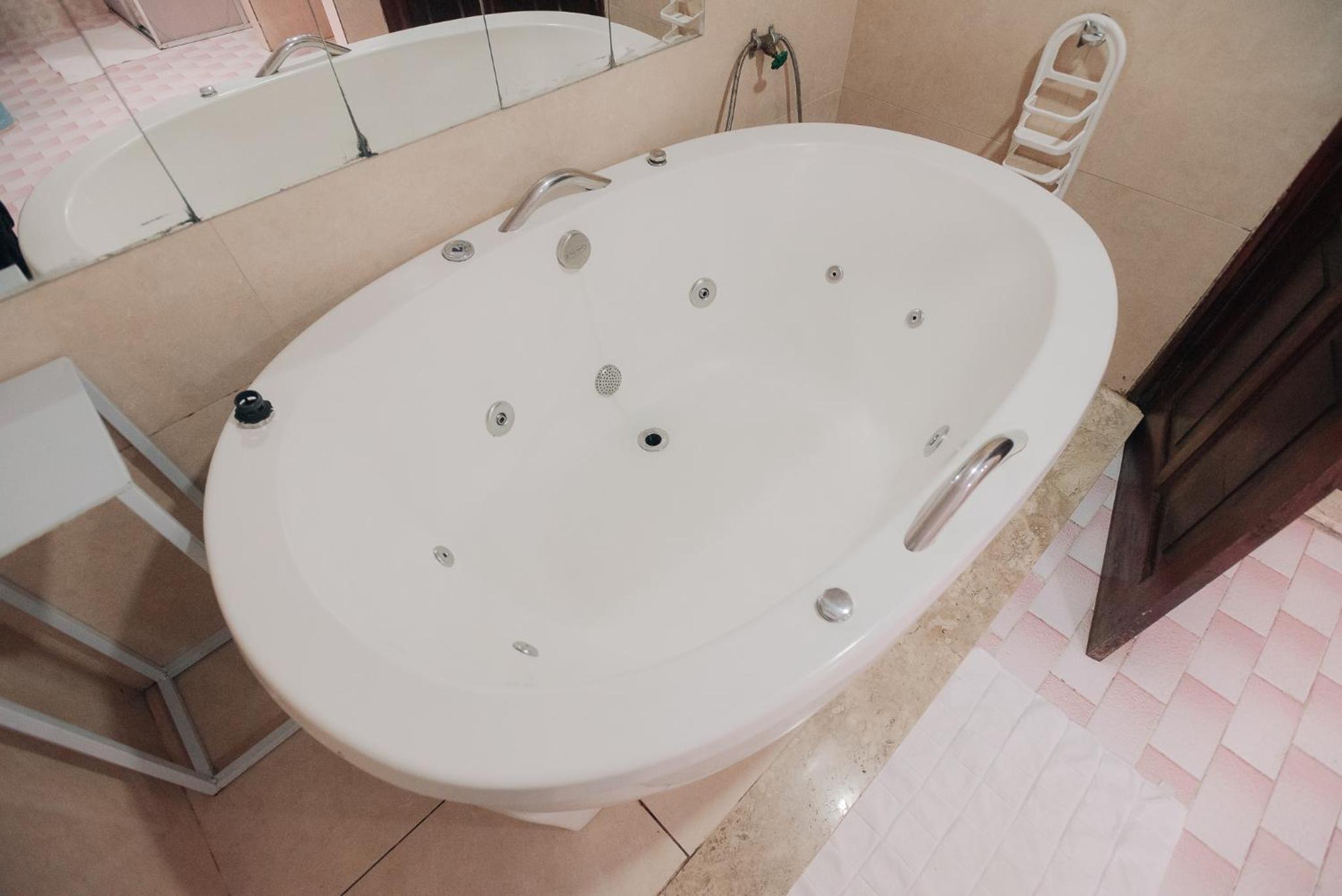 Family Room with Bath - Photo 22