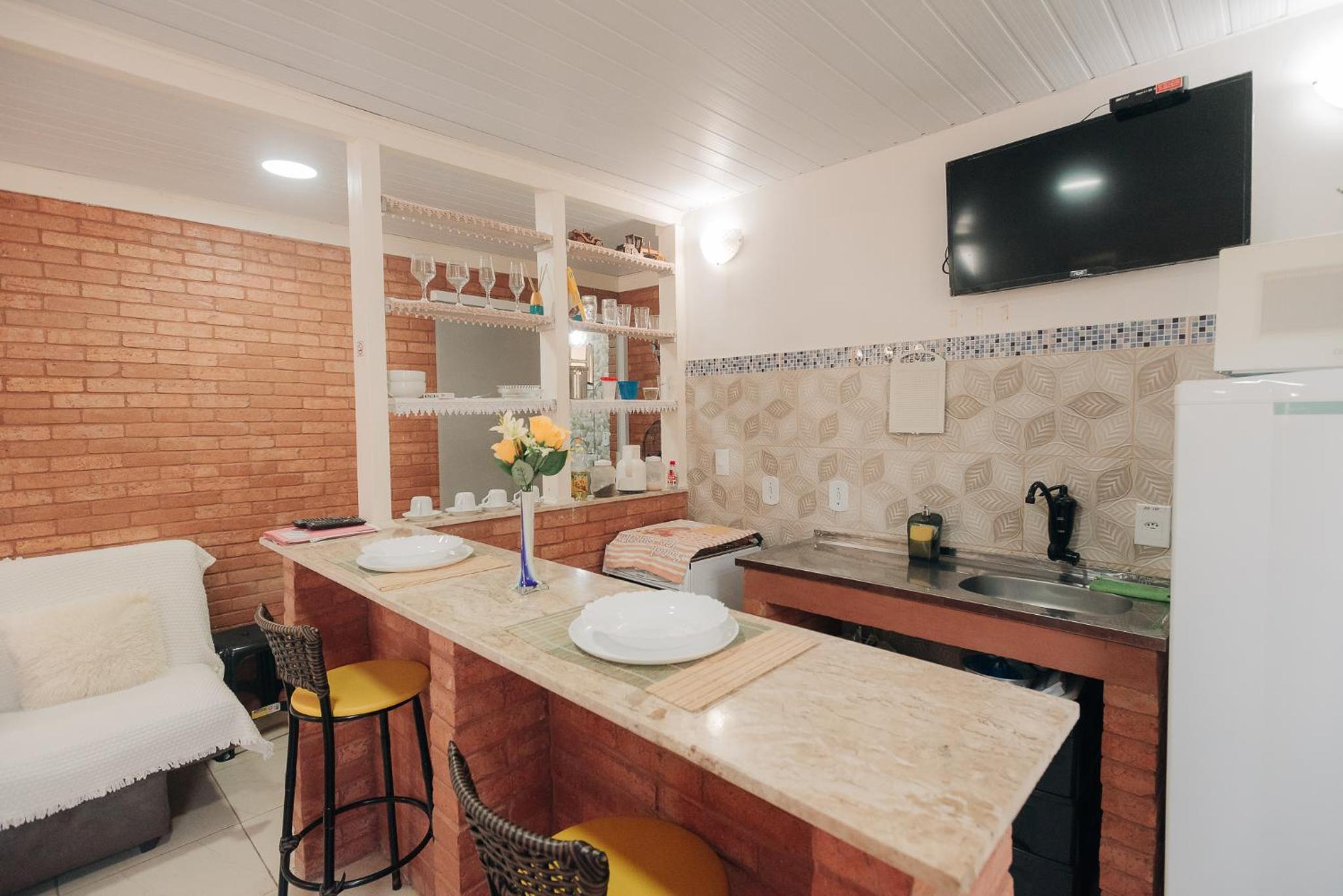 Family Room - Photo 8