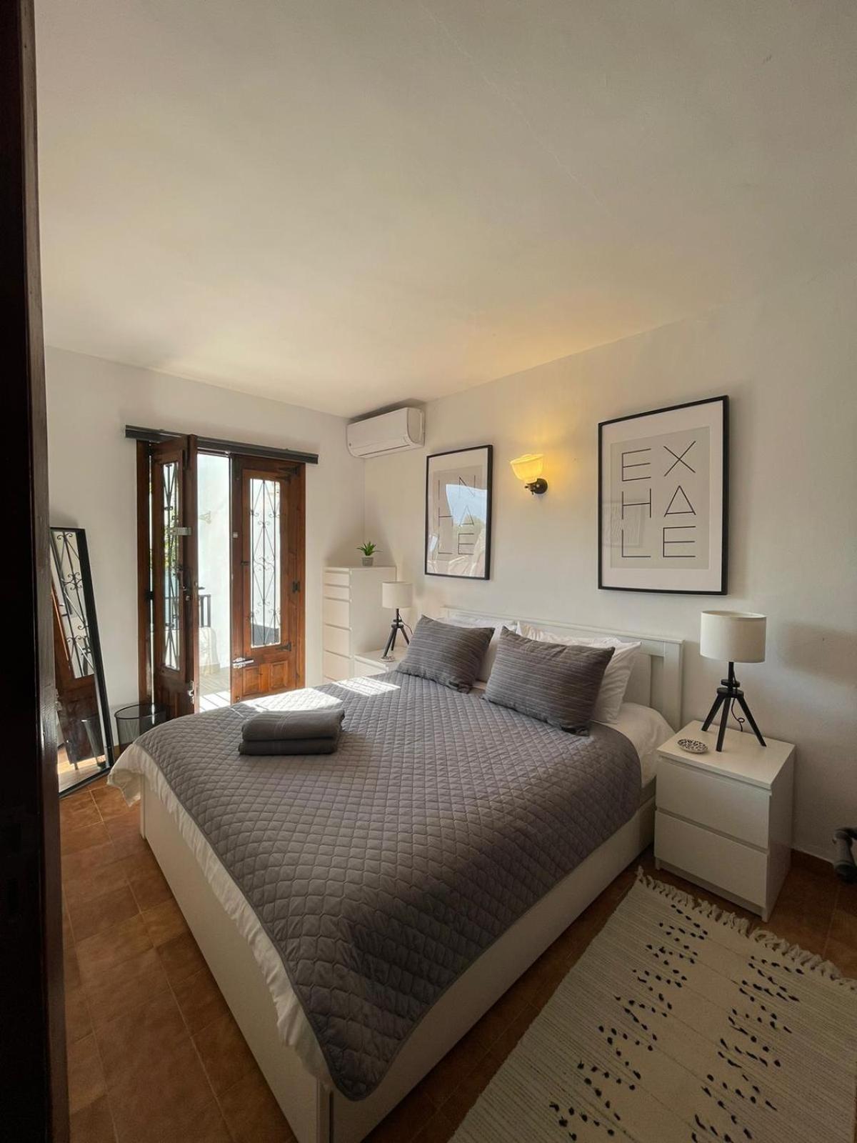 Villa de Tres Habitaciones