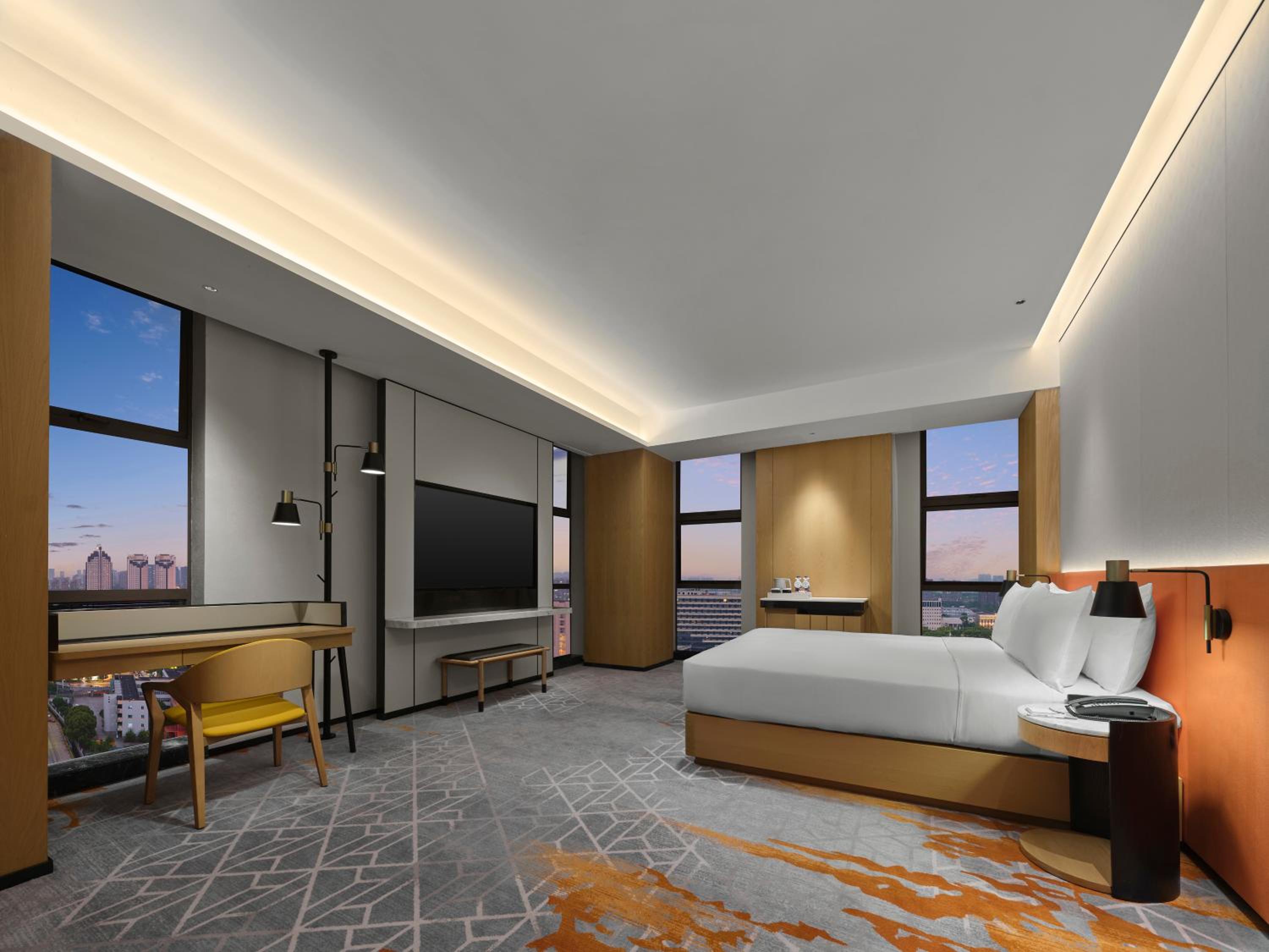 King Room - High Floor photo 3