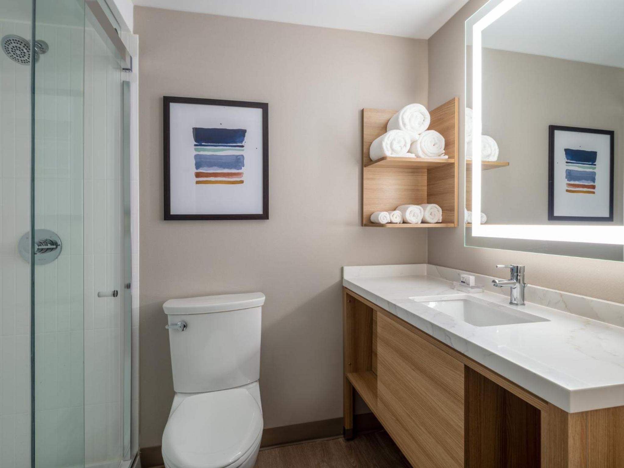Studio Queen Suite - Photo 2