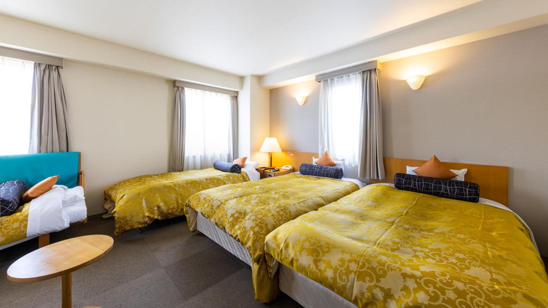 Quadruple Room - Photo 1