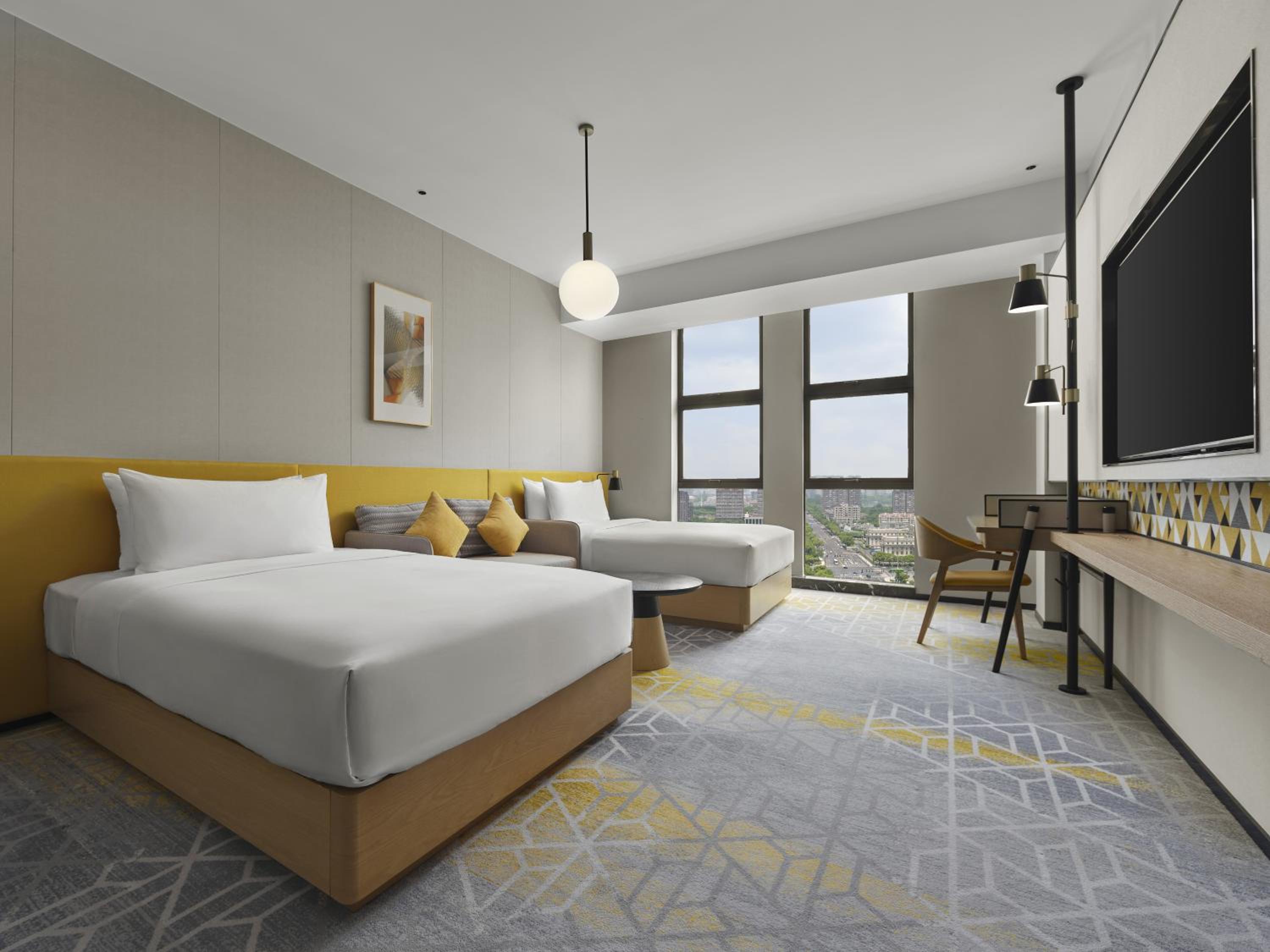 Twin Room - High Floor photo 1
