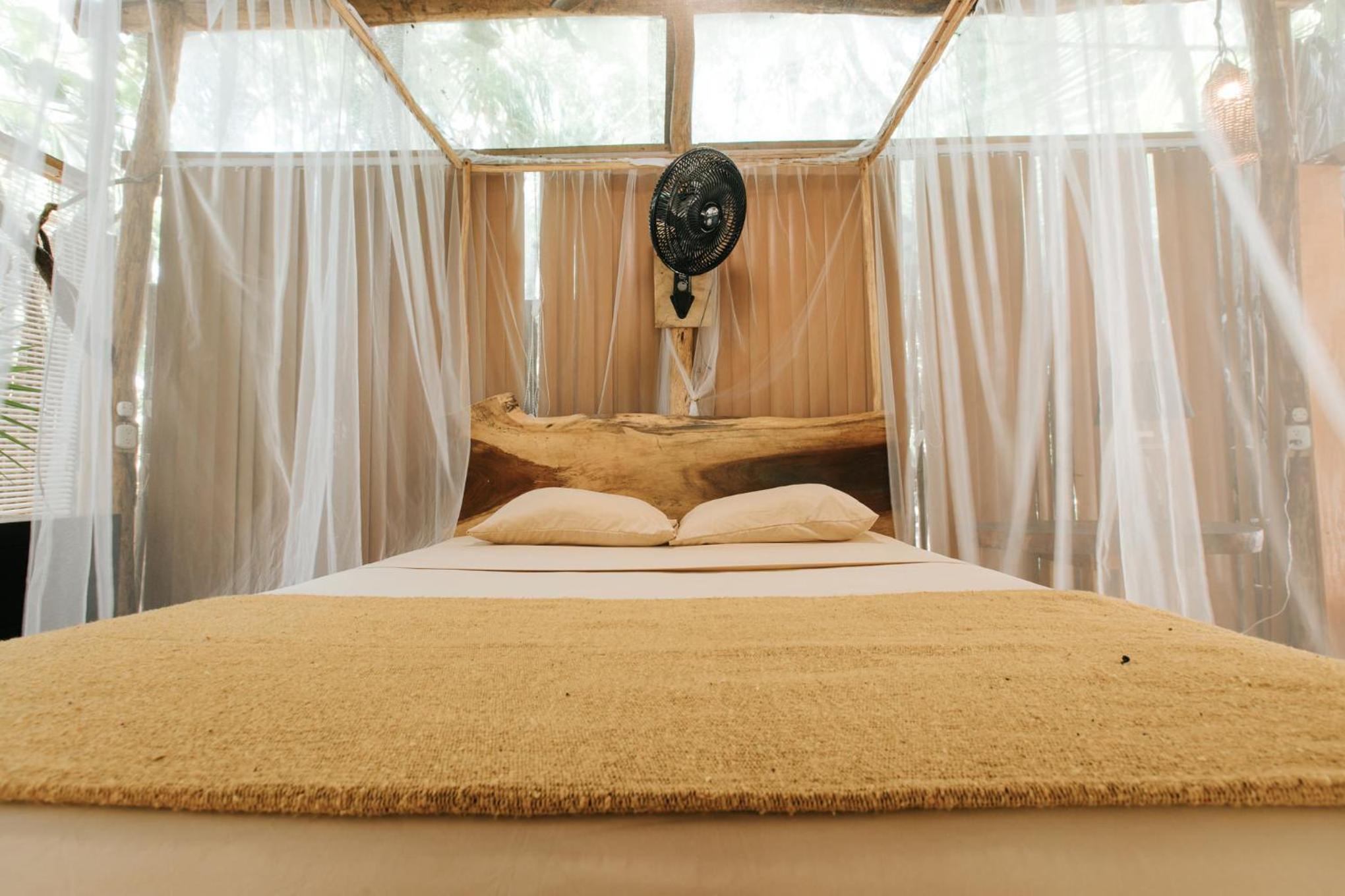 Double Room With Private Bathroom - Photo 1