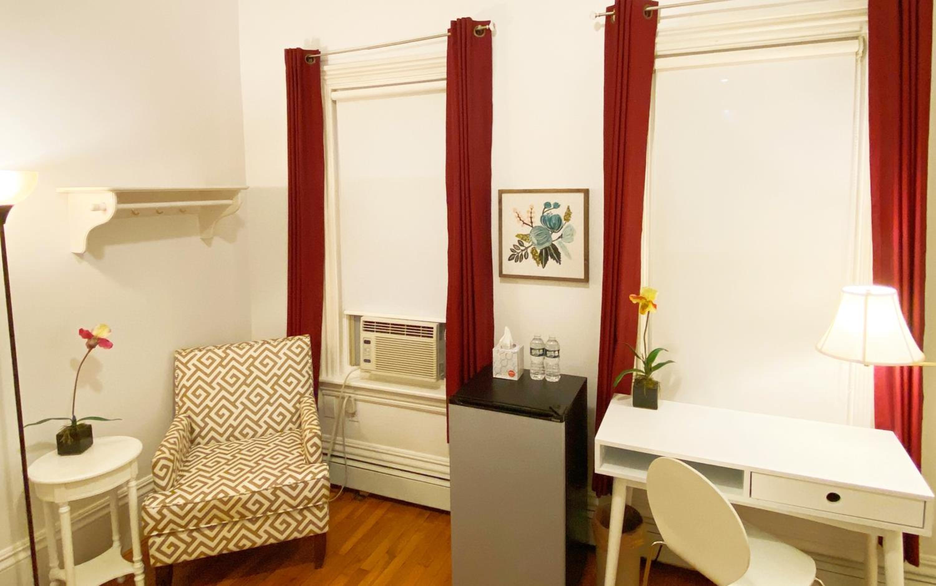 Standard Double Room - Photo 3