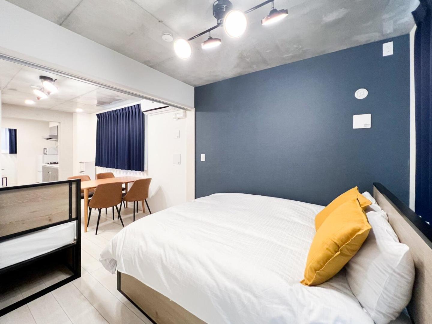 One-Bedroom Apartment photo 2