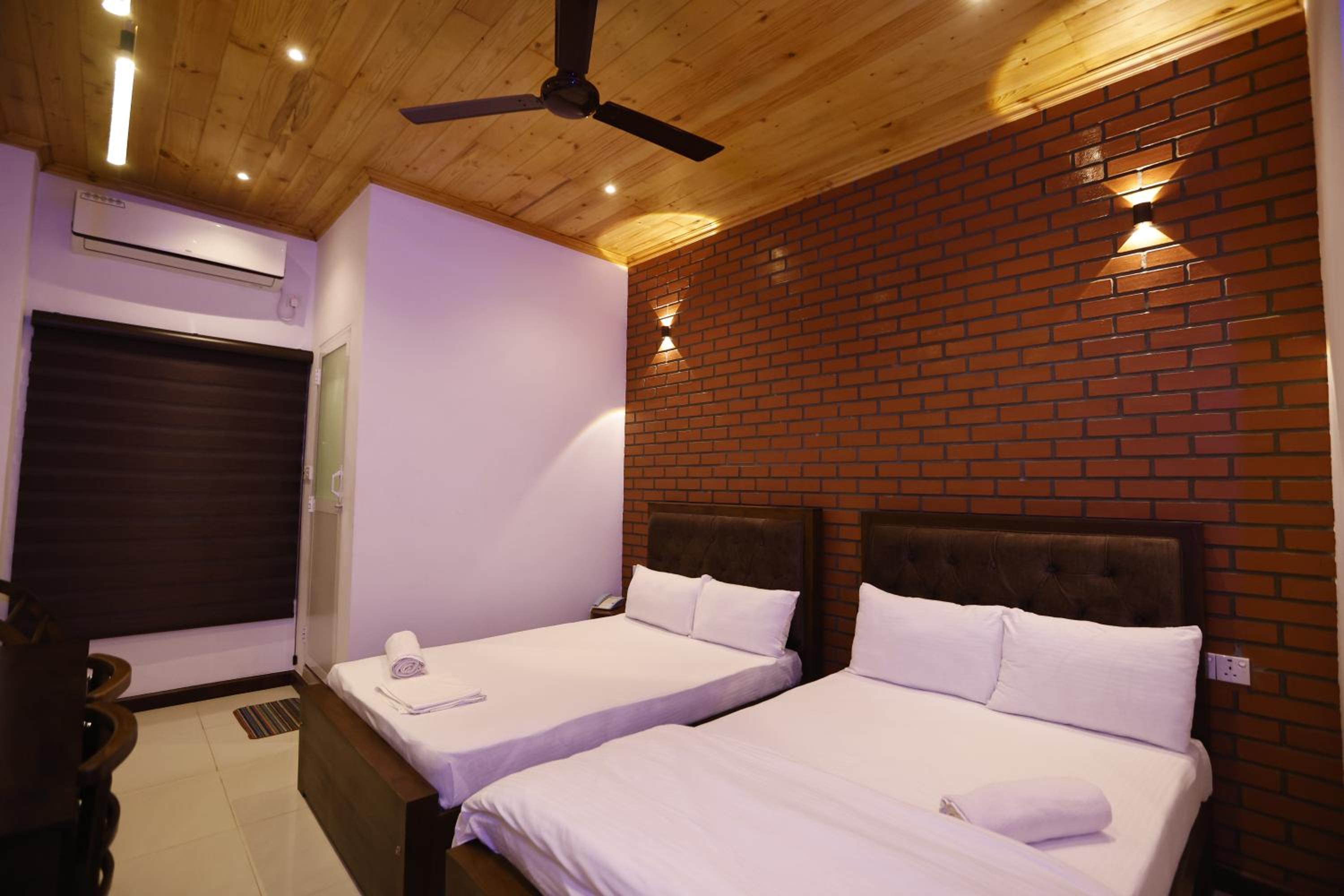 Triple Room photo 2