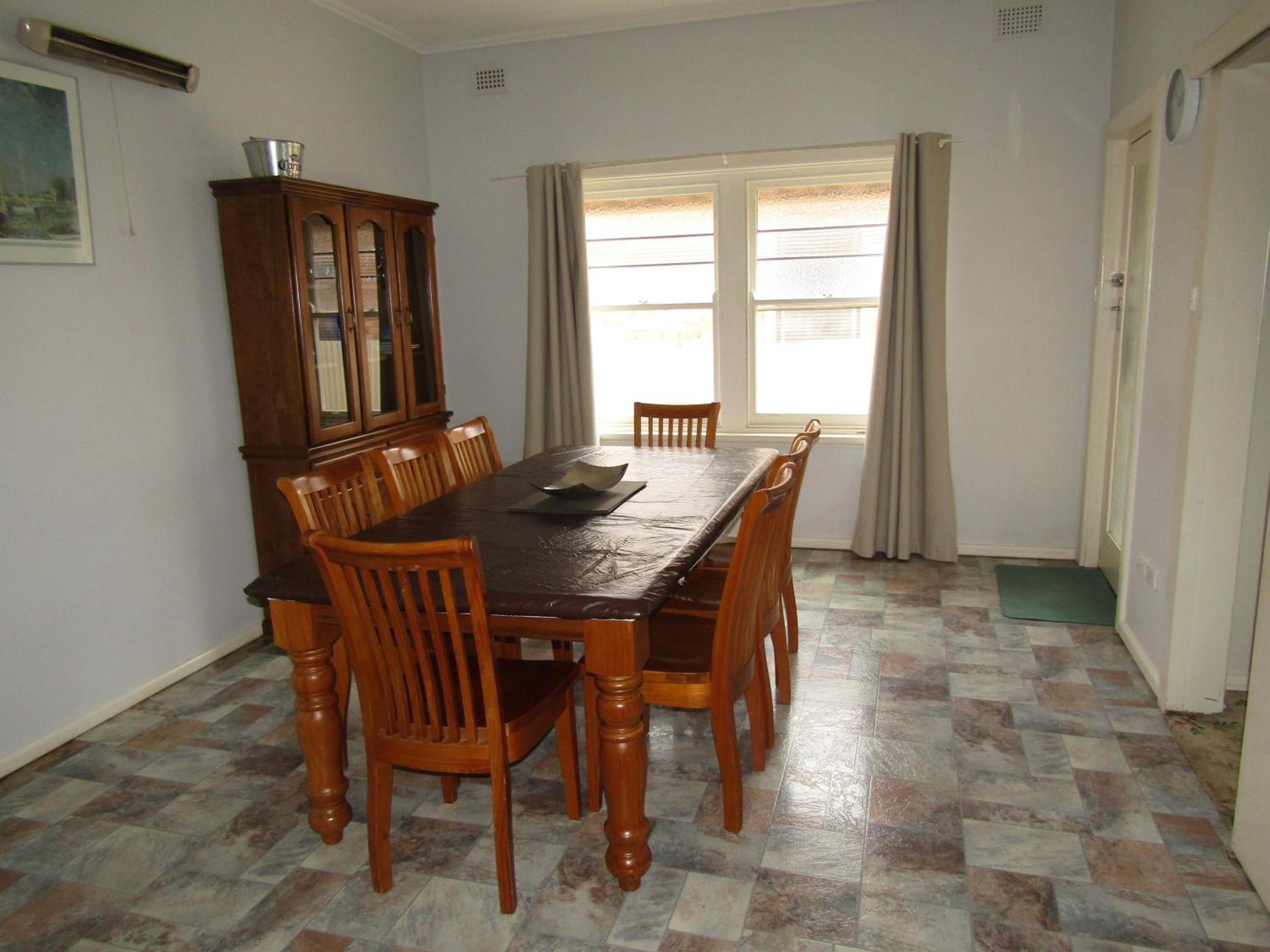 Three-Bedroom Holiday Home  photo 2
