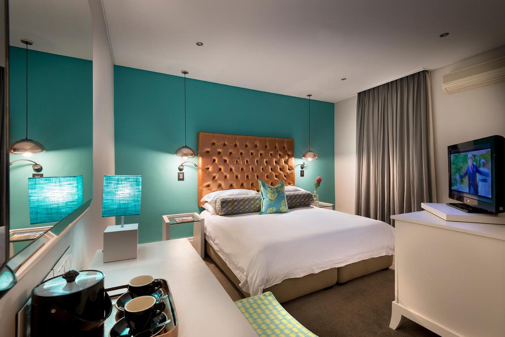 Superior Double or Twin Room - Photo 2