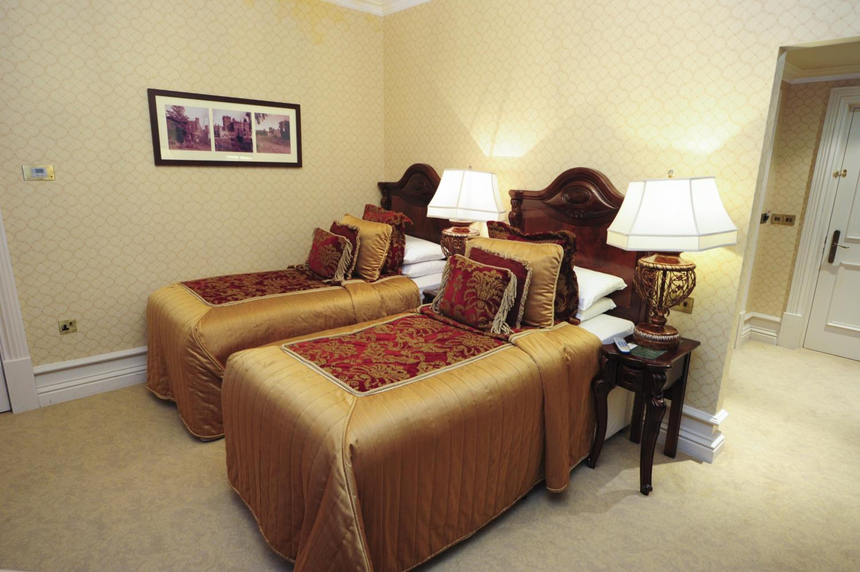 Classic Twin Room