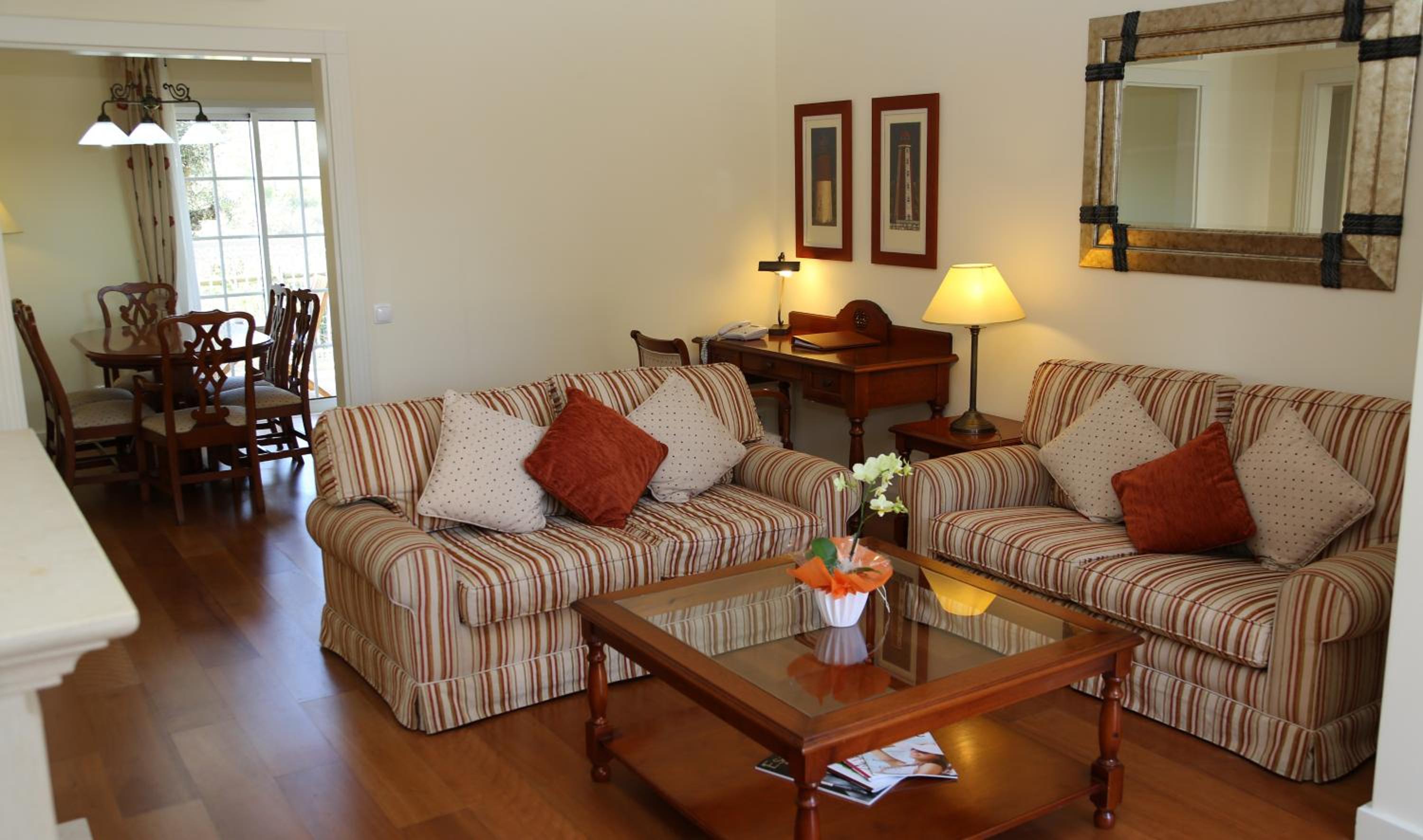 Two-Bedroom Apartment - Photo 4