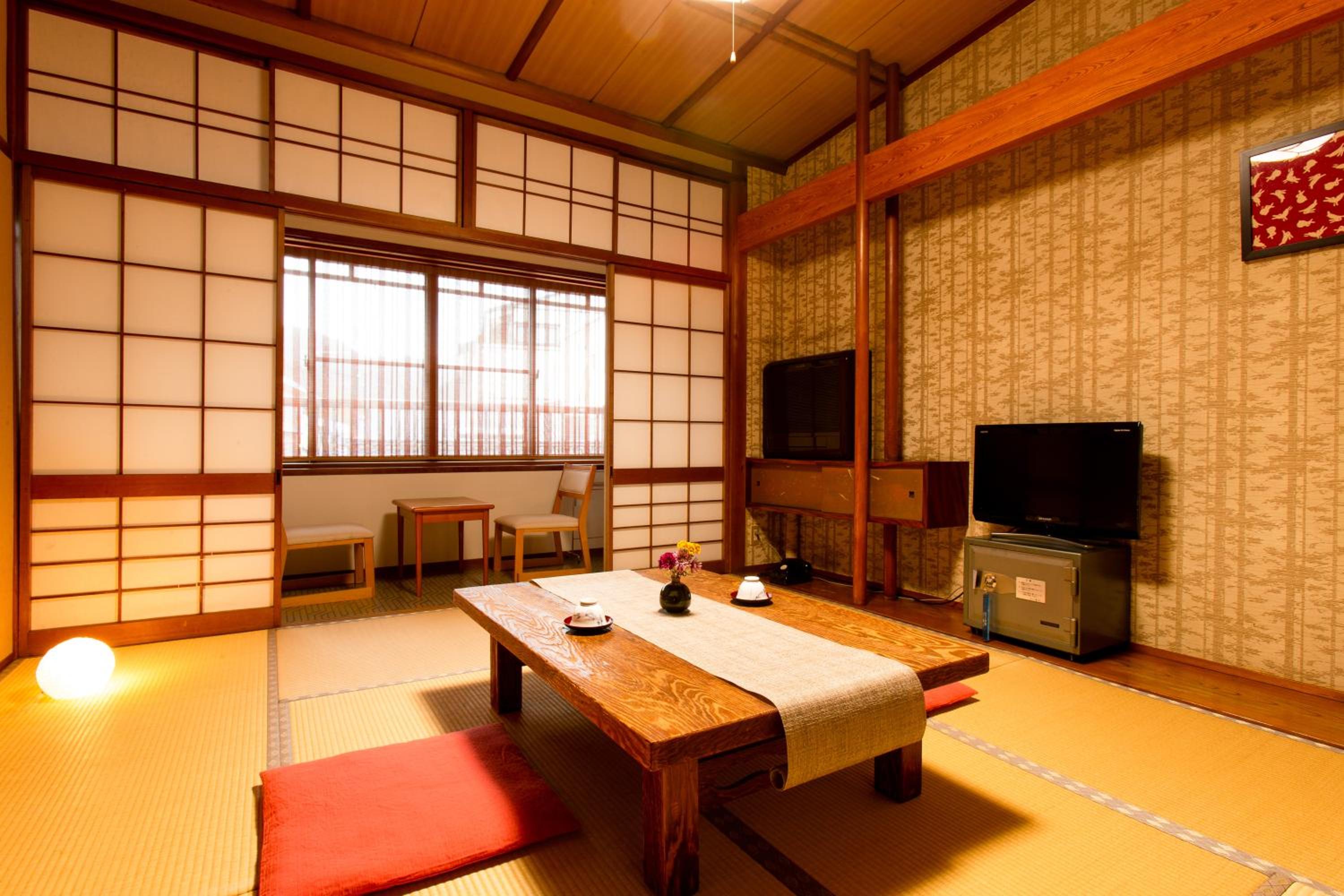 Standard Family Room