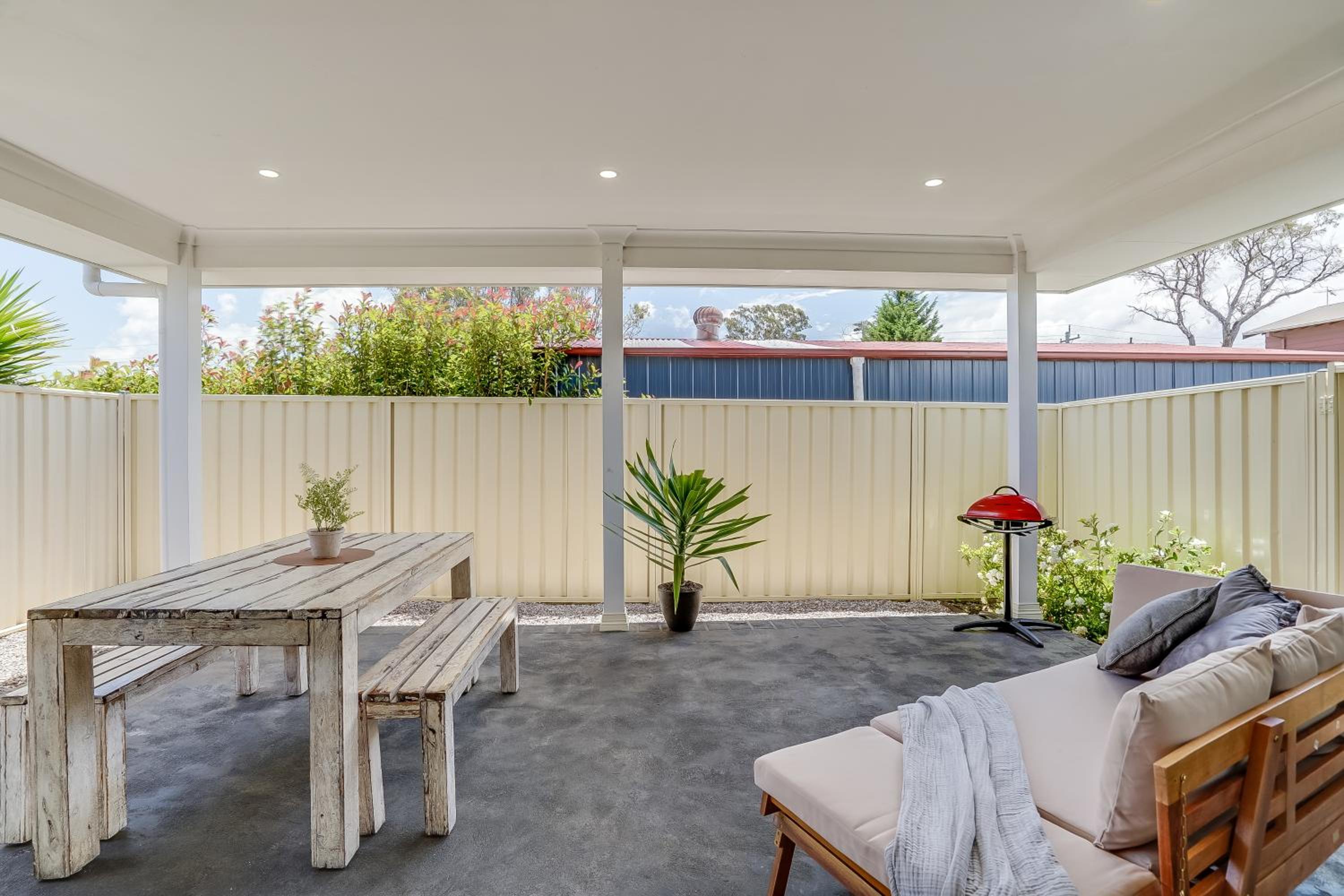 Four-Bedroom House photo 2