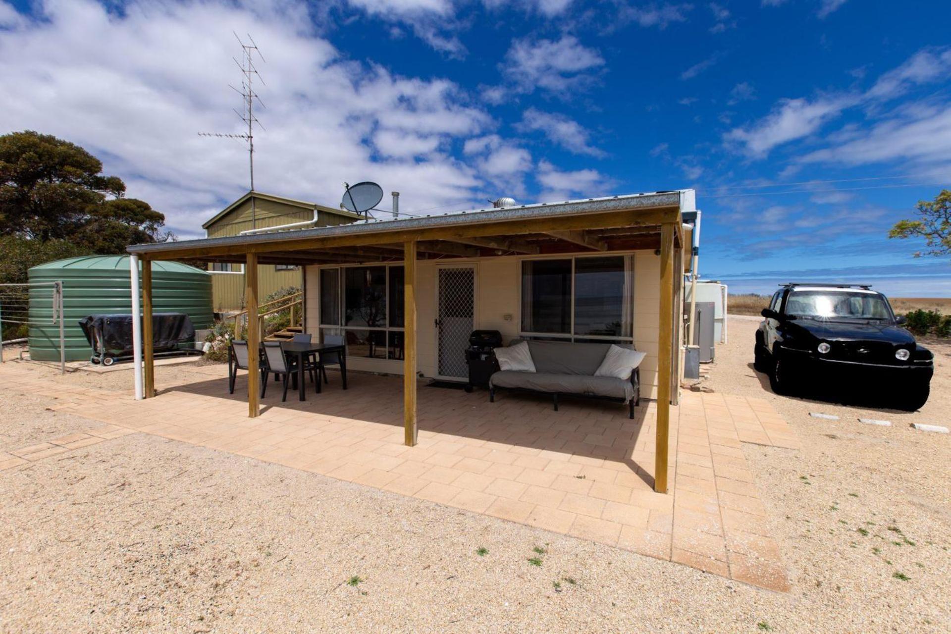 Two-Bedroom Holiday Home photo 2