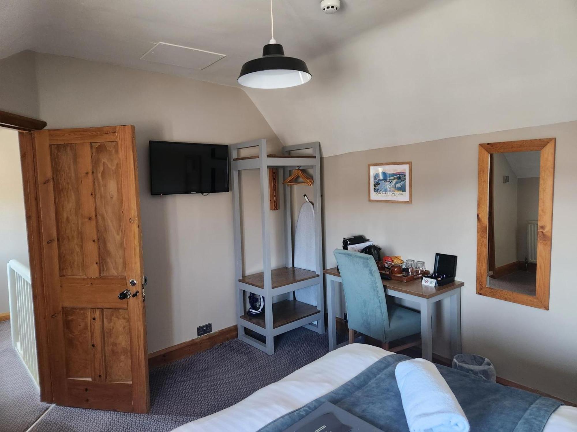 Executive King Room - Photo 2