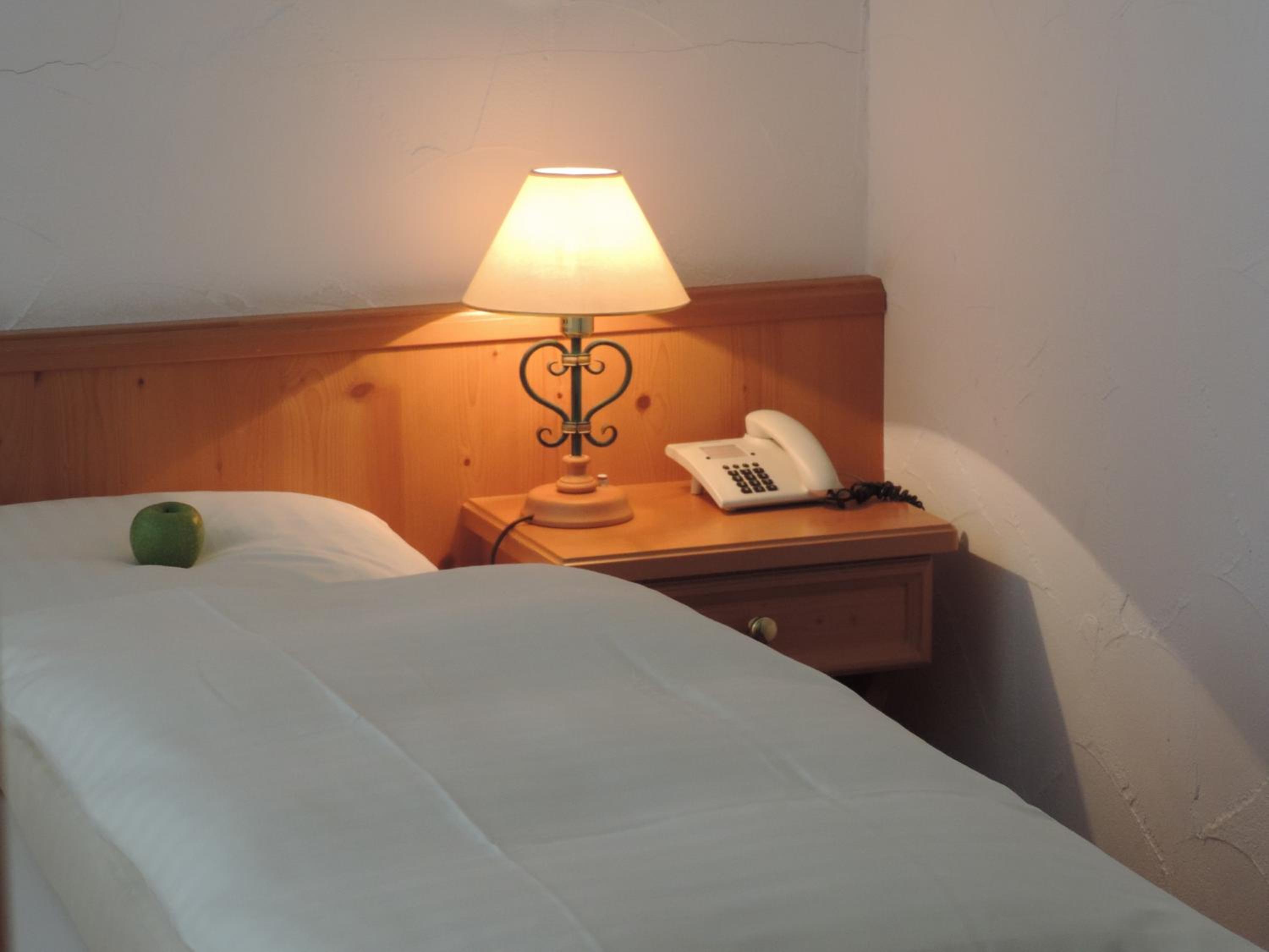 Standard Double Room - Photo 4