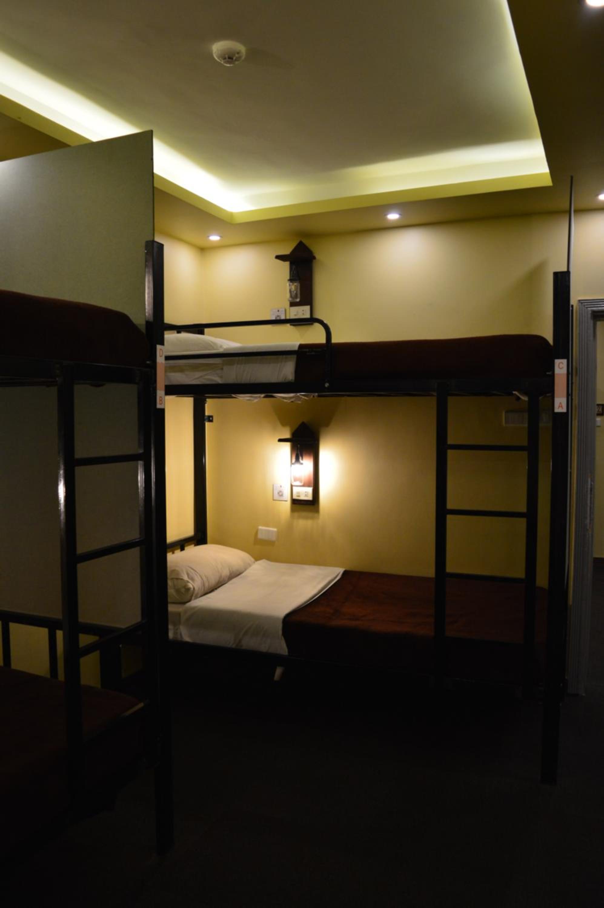 Bed In 6-Bed Dormitory Room photo 2