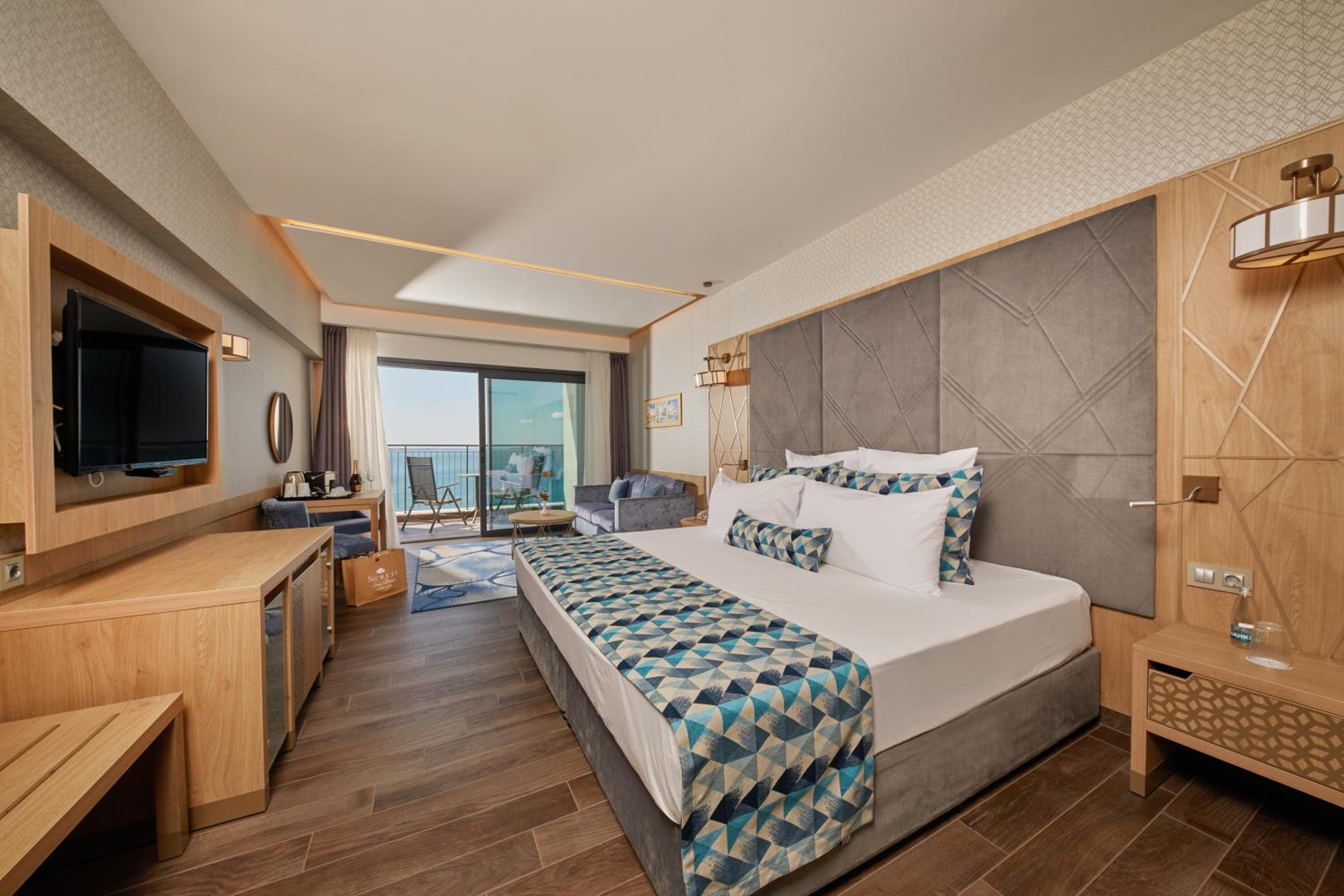 Preferred Club Double Deluxe Frontal Sea View