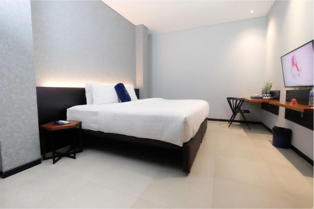 Deluxe Double or Twin Room - Photo 2