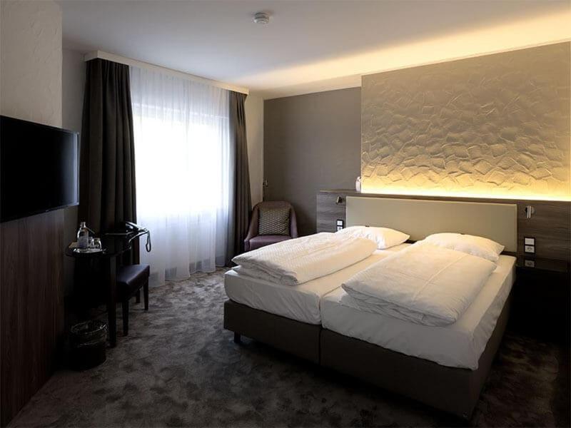 Double or Twin Room - Photo 7