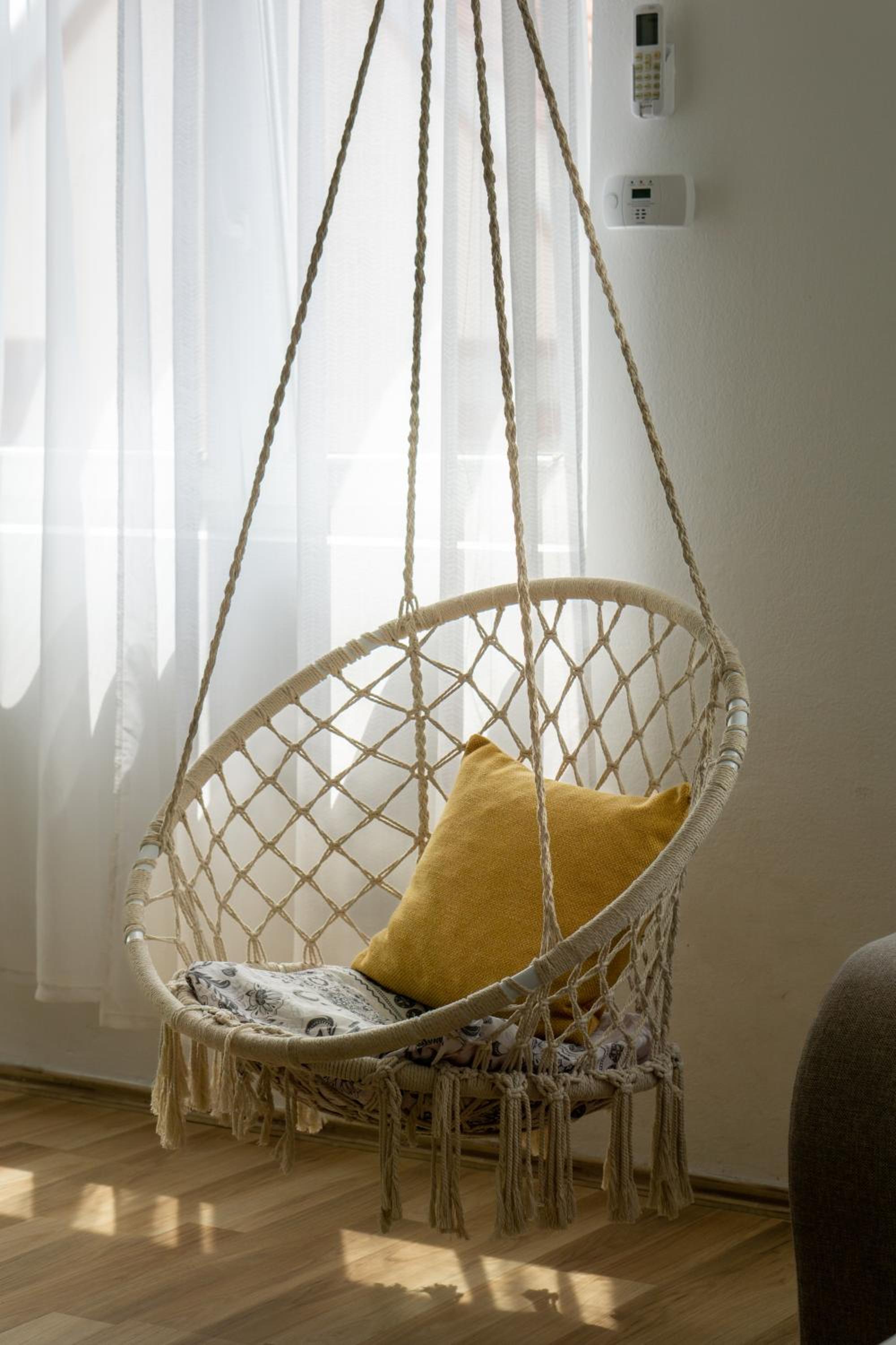 One-Bedroom Apartment - Photo 49