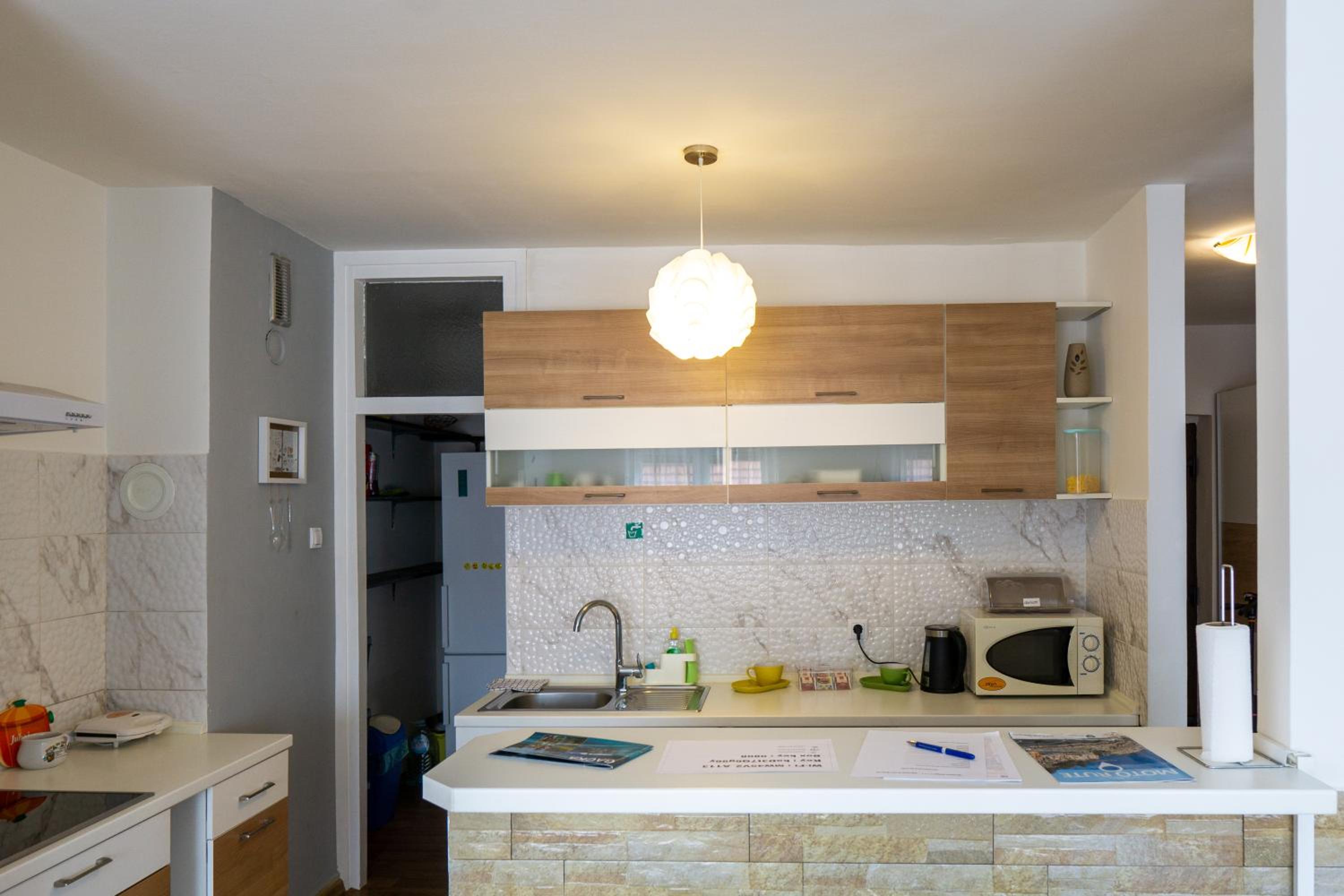 One-Bedroom Apartment - Photo 45
