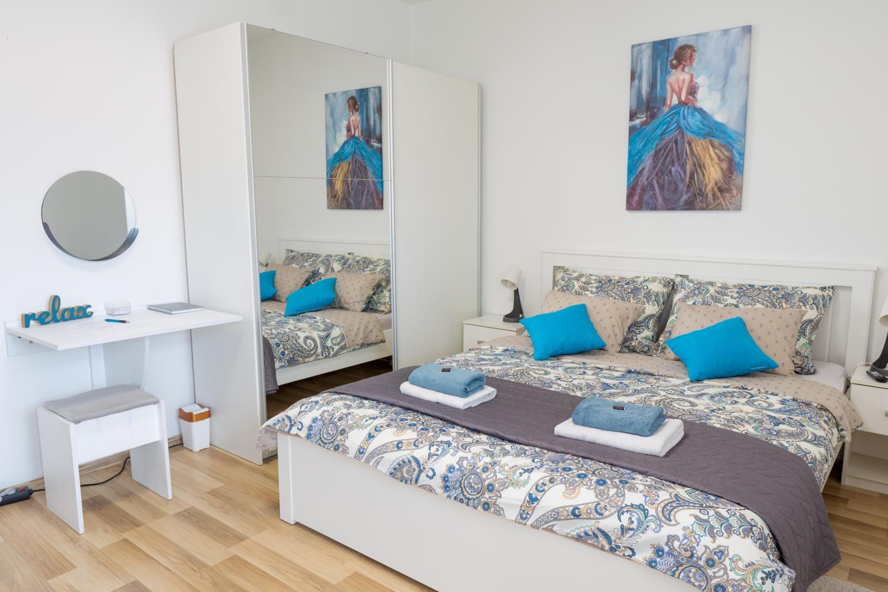 One-Bedroom Apartment - Photo 44
