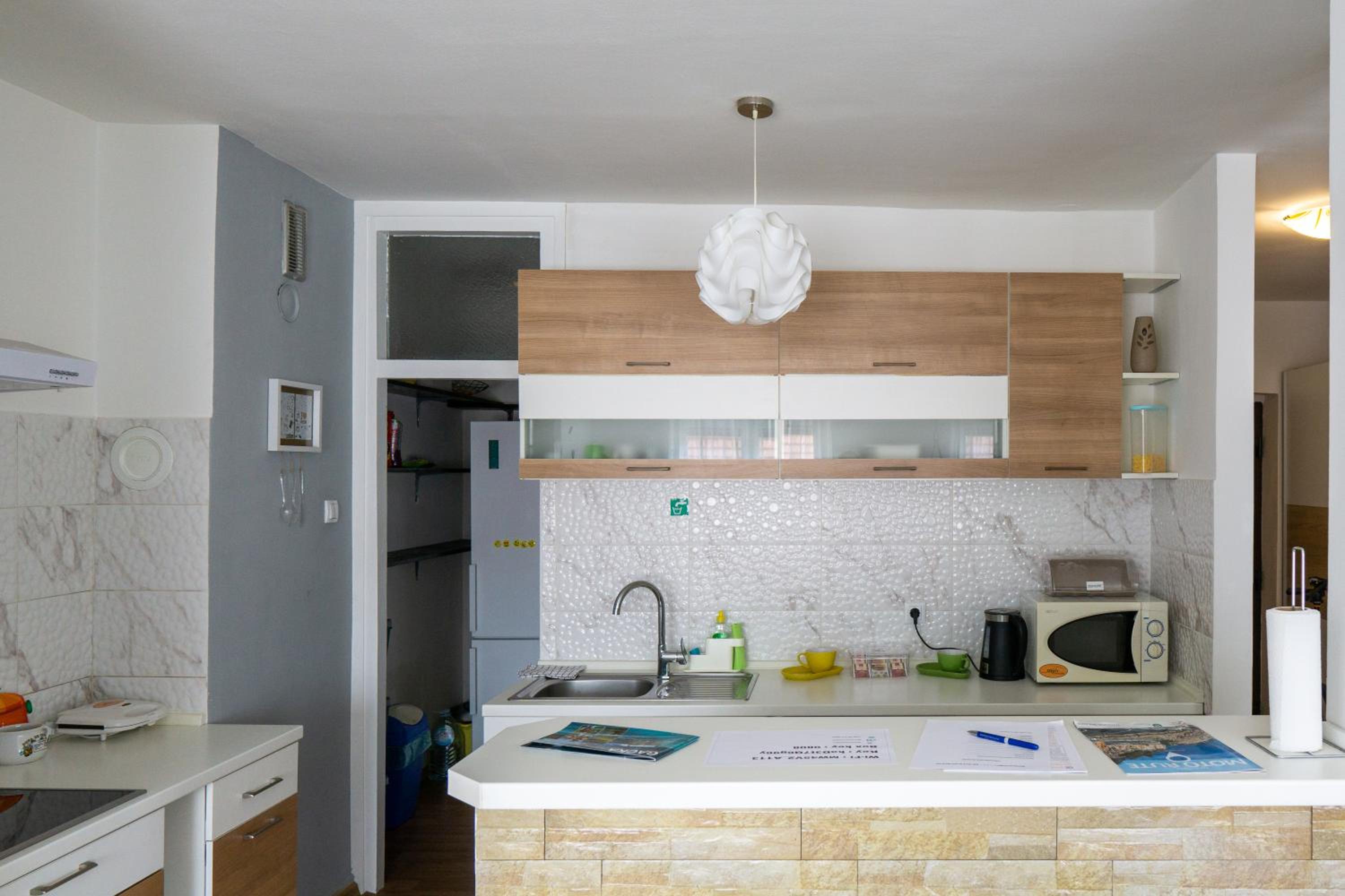 One-Bedroom Apartment - Photo 66