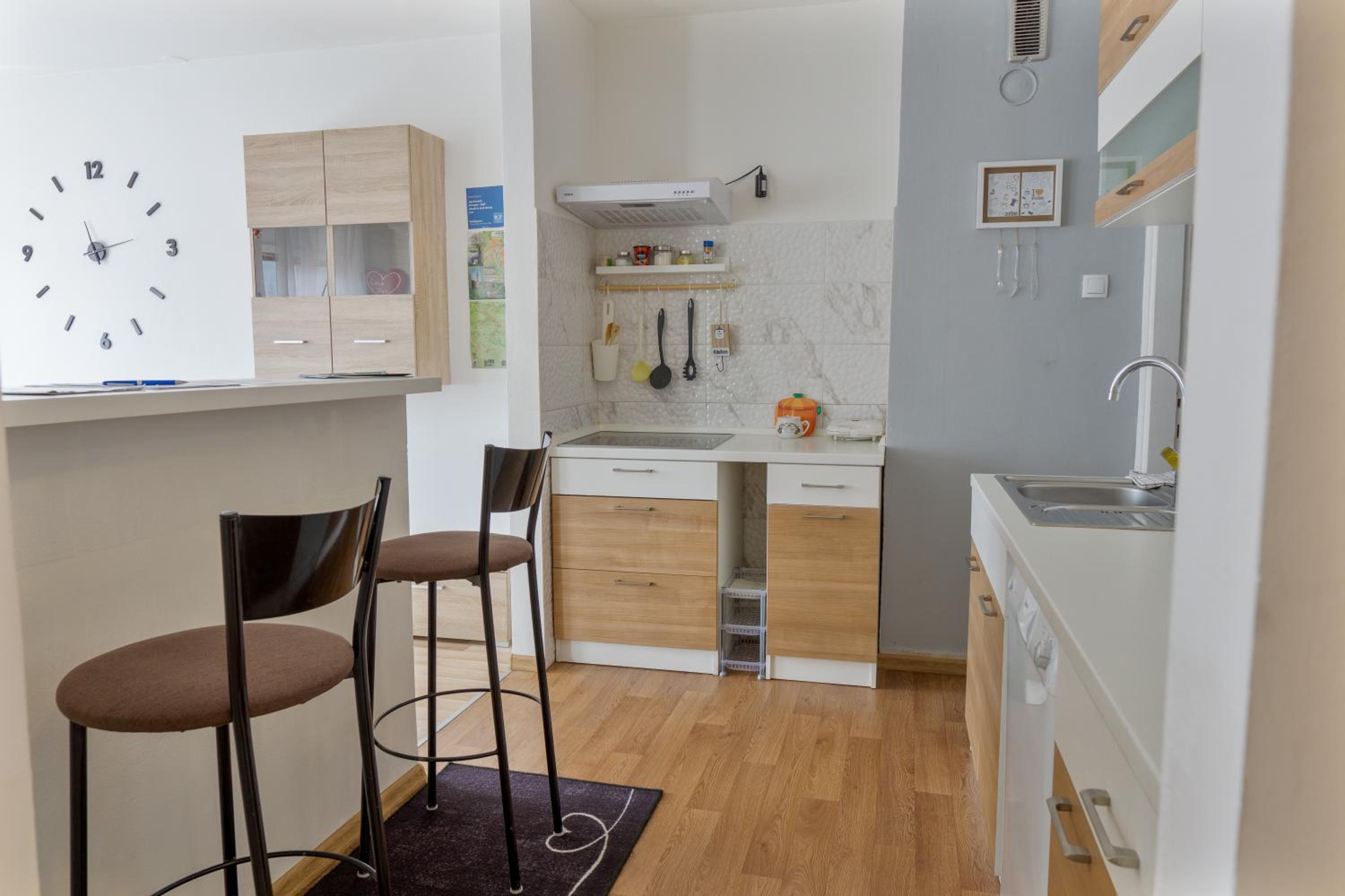 One-Bedroom Apartment - Photo 20