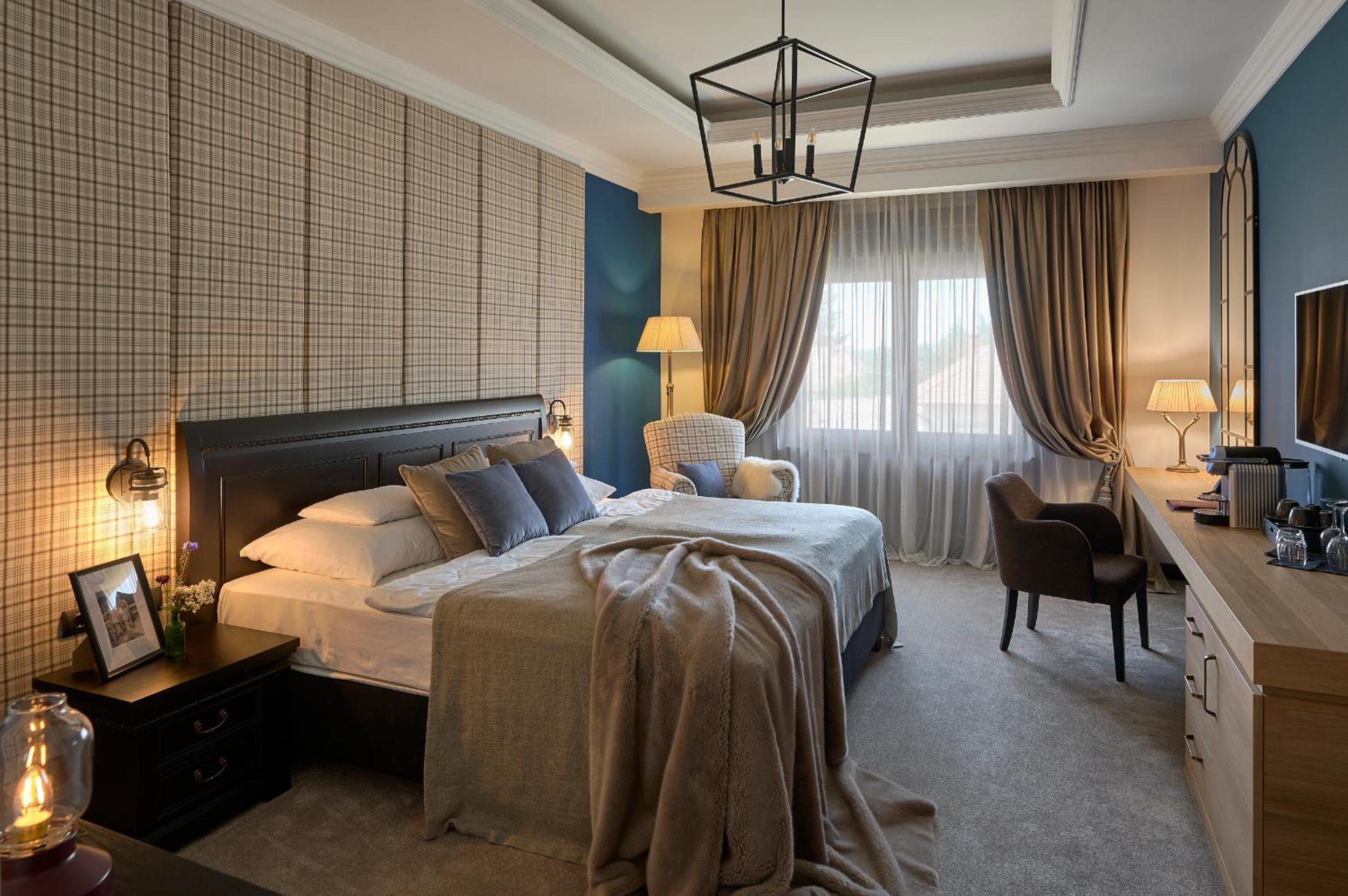 Superior Double or Twin Room - Photo 1