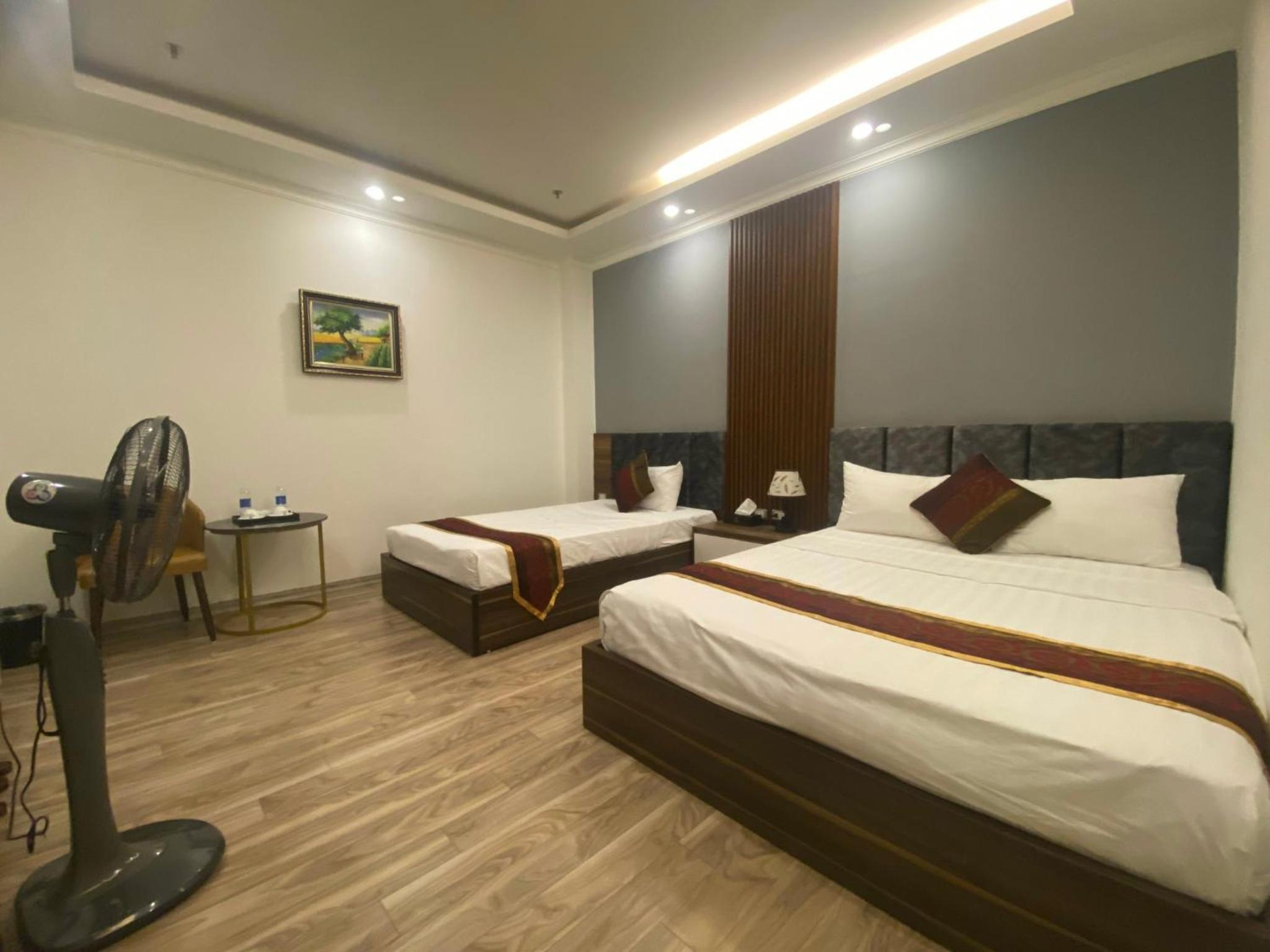 Triple Room