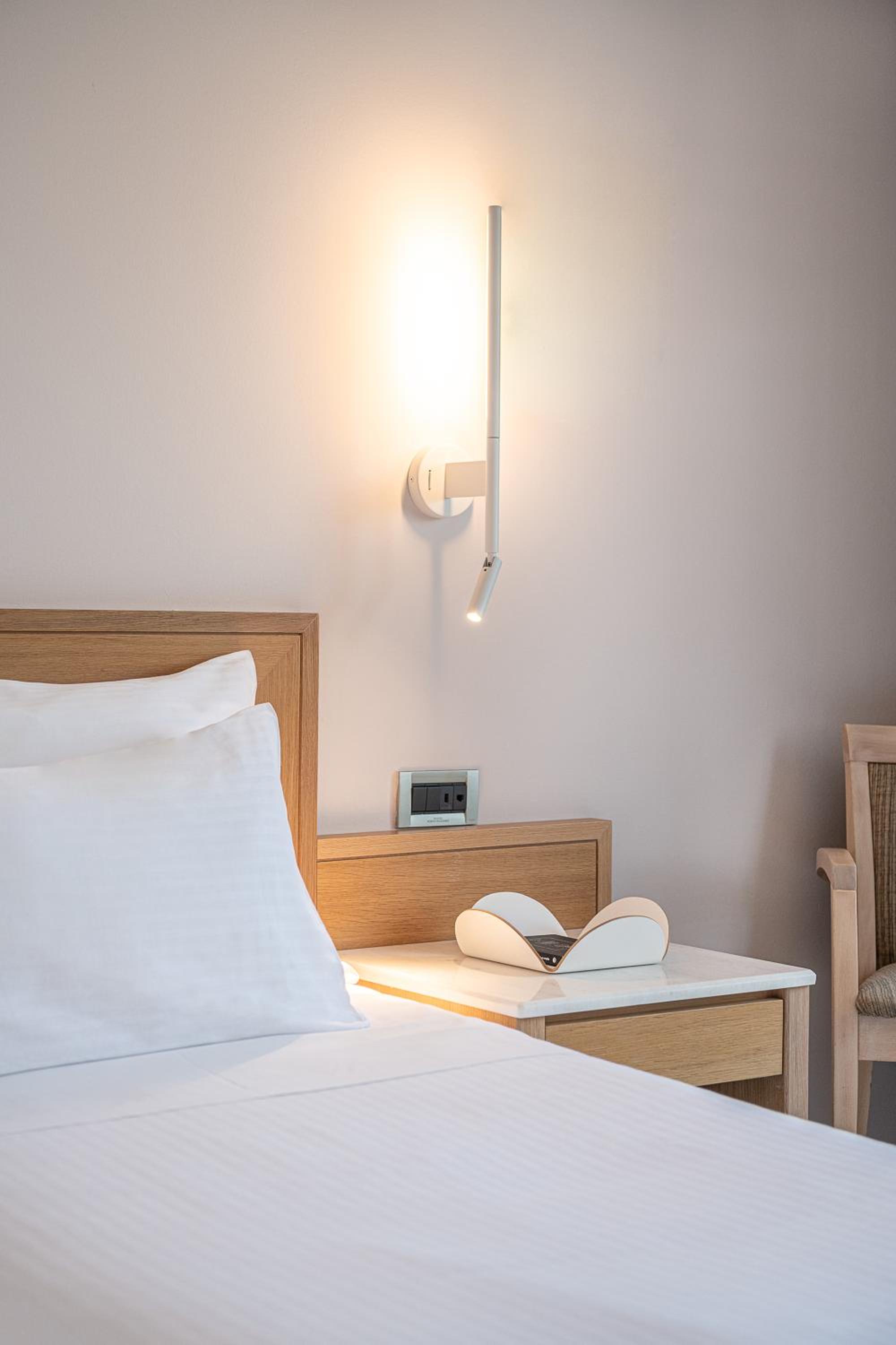 Double Room with Sea View - Photo 29