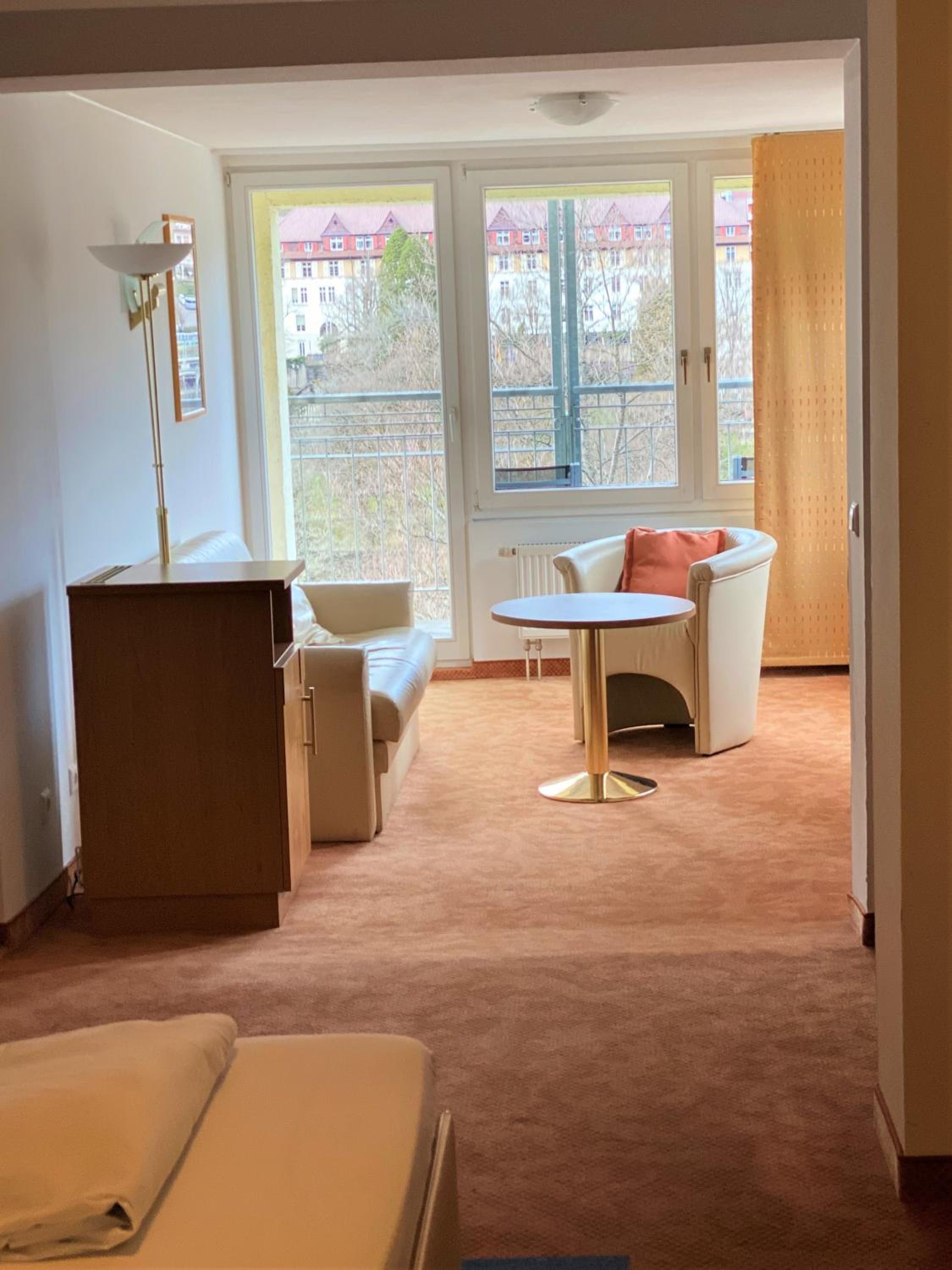 Junior Suite with Mountain View photo 2
