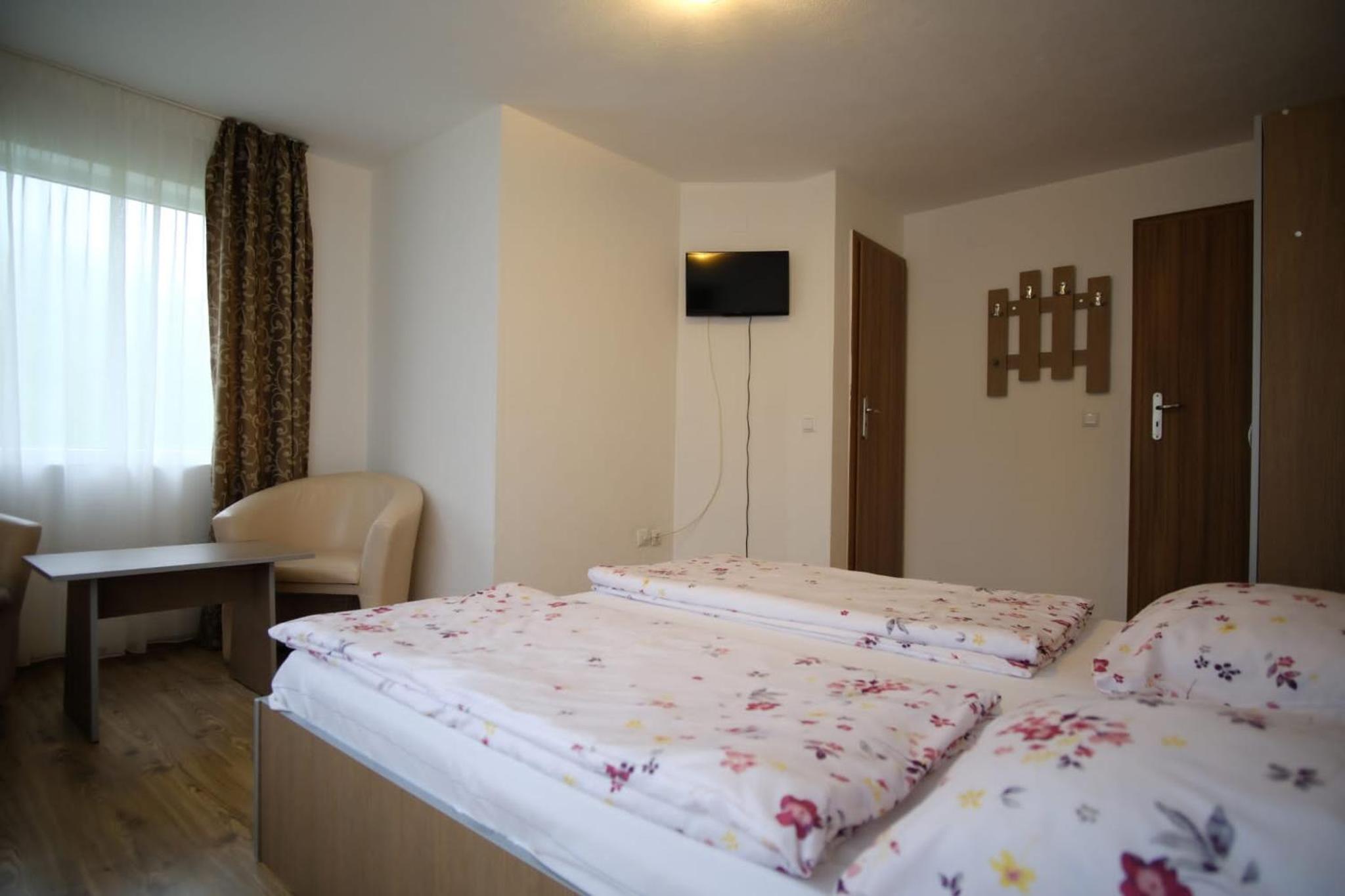 Double Room with Balcony photo 2