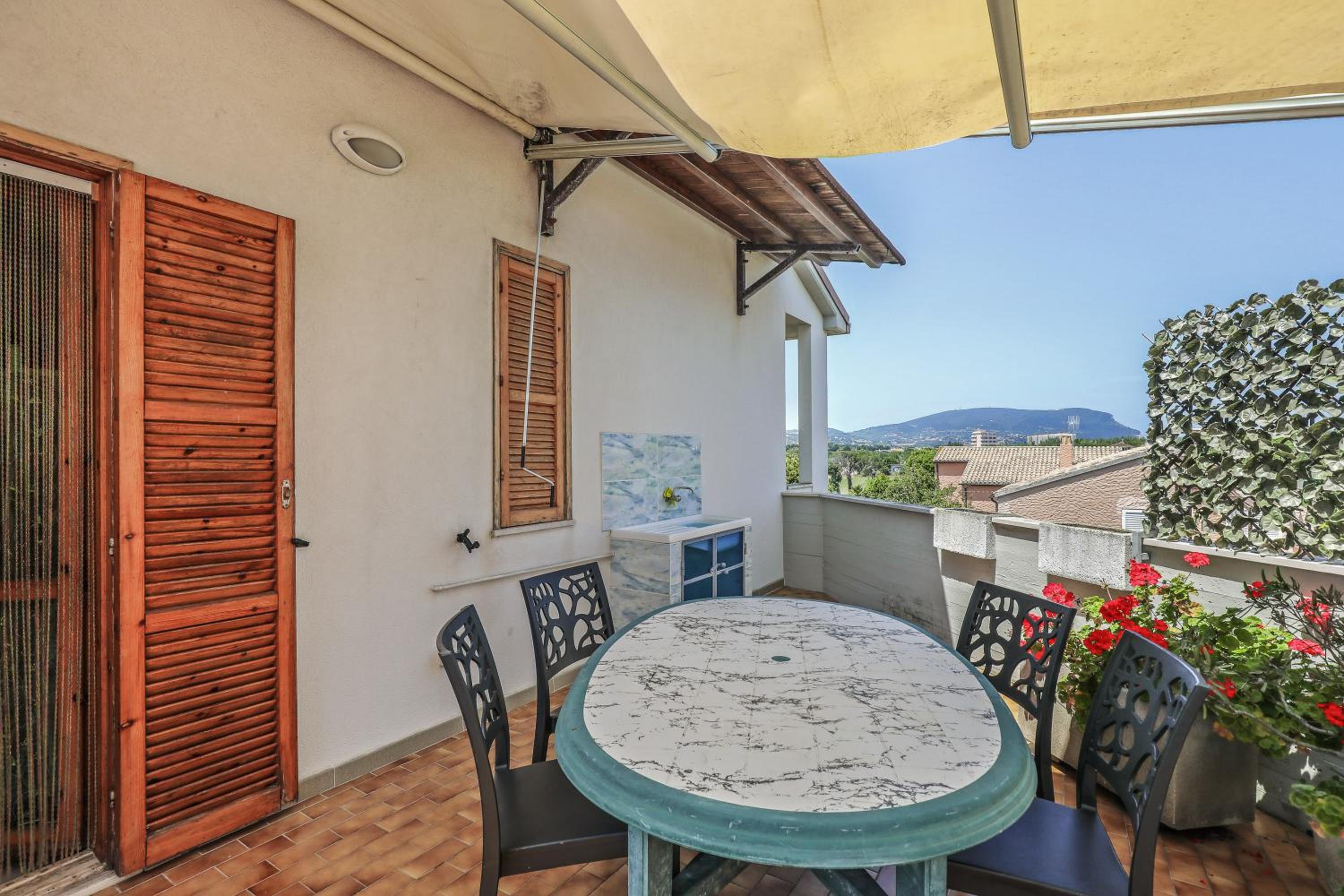 Apartment with Sea View photo 3