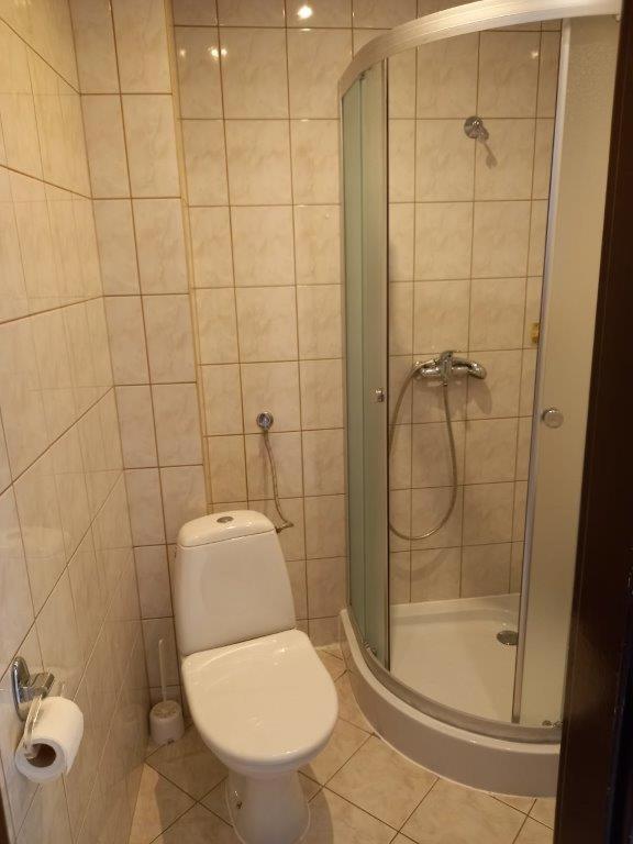 Double Room - Photo 9