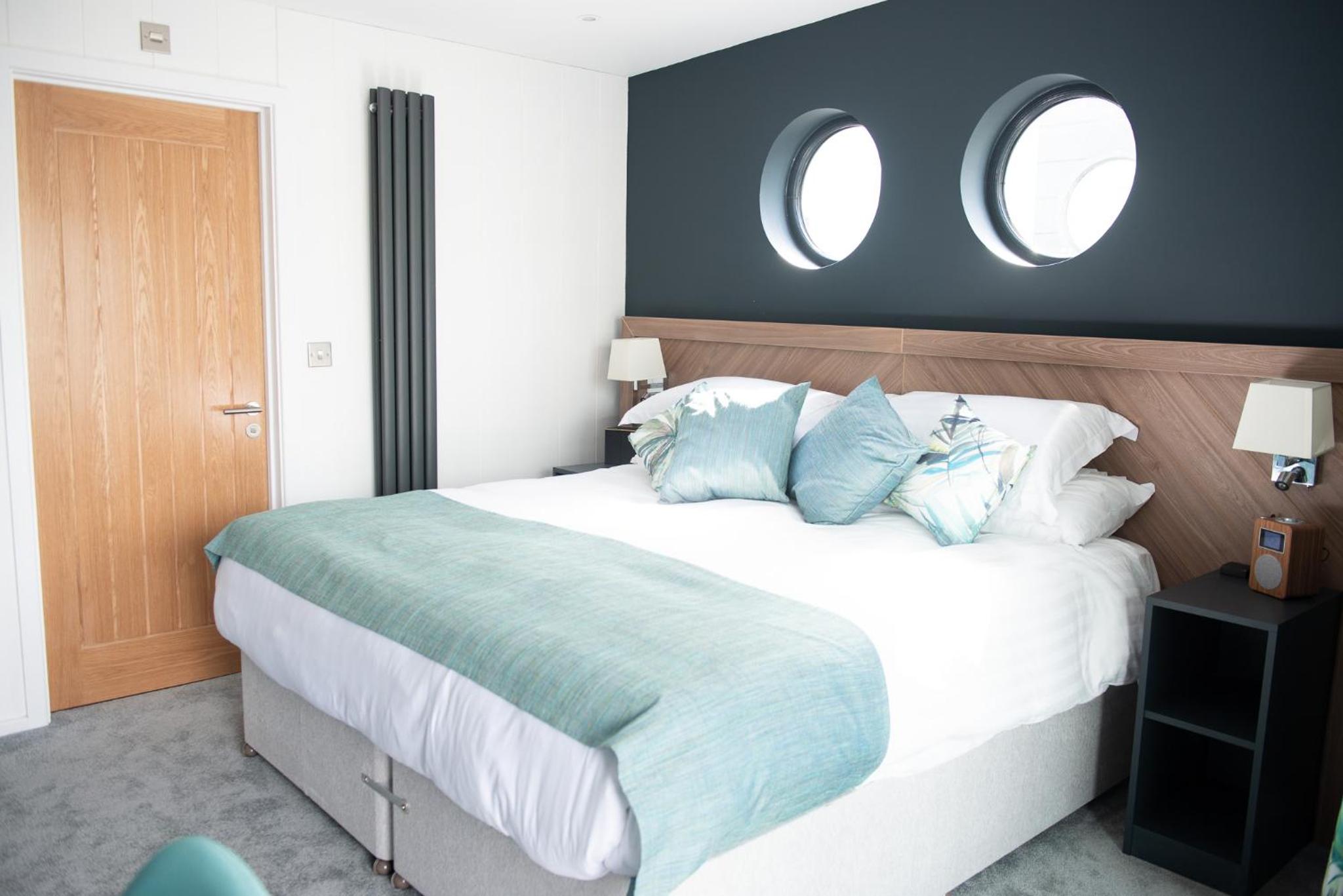 King Room with Balcony photo 2