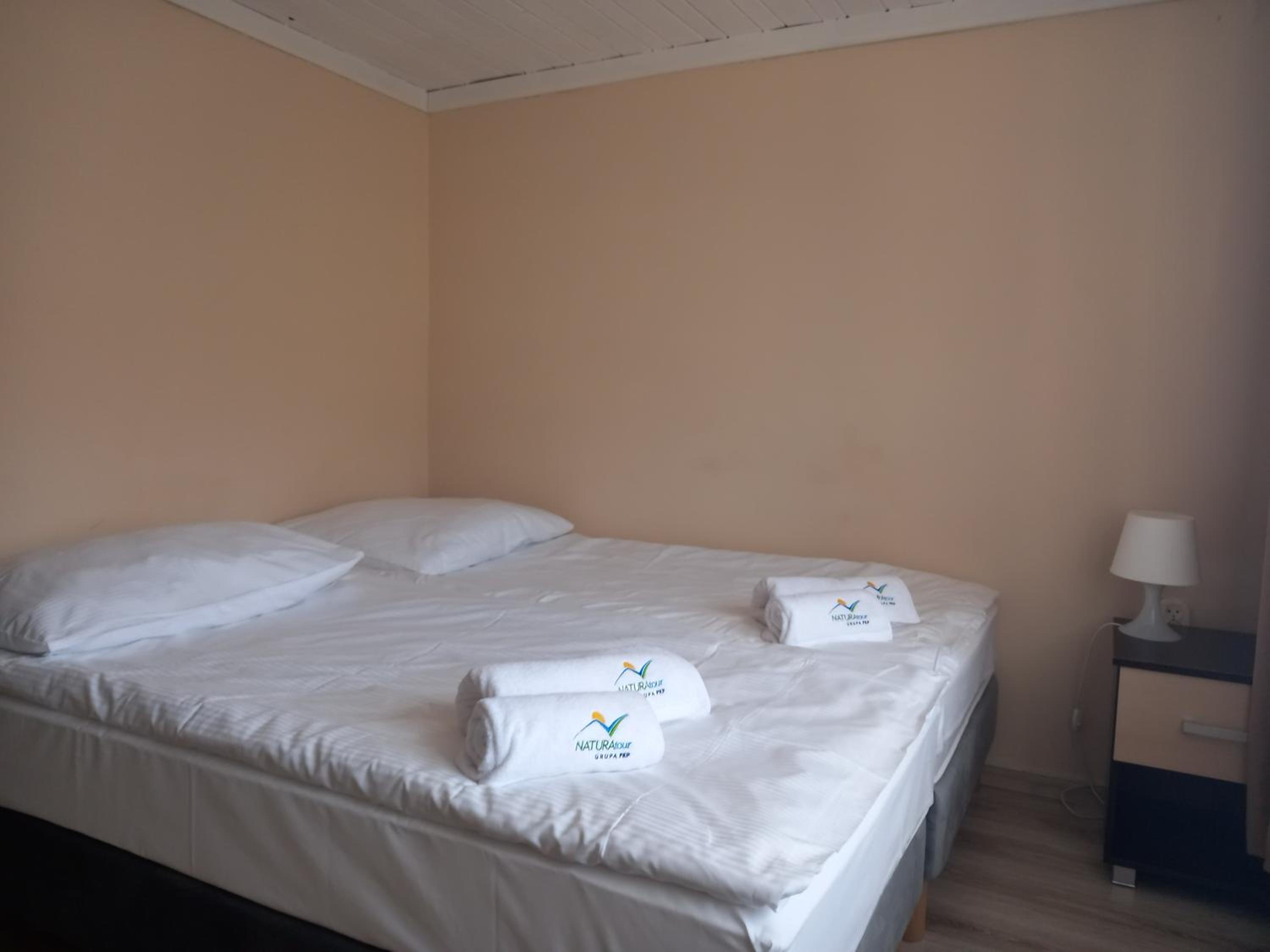 Small Double Room - Photo 5