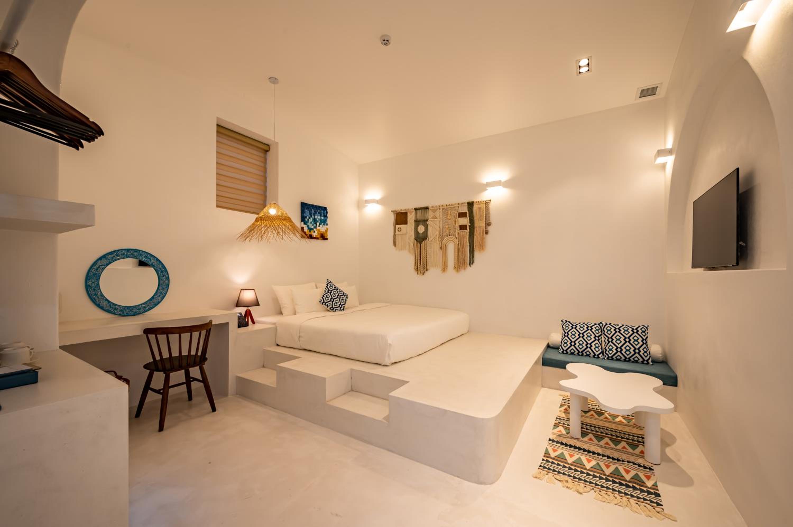 Standard King Room