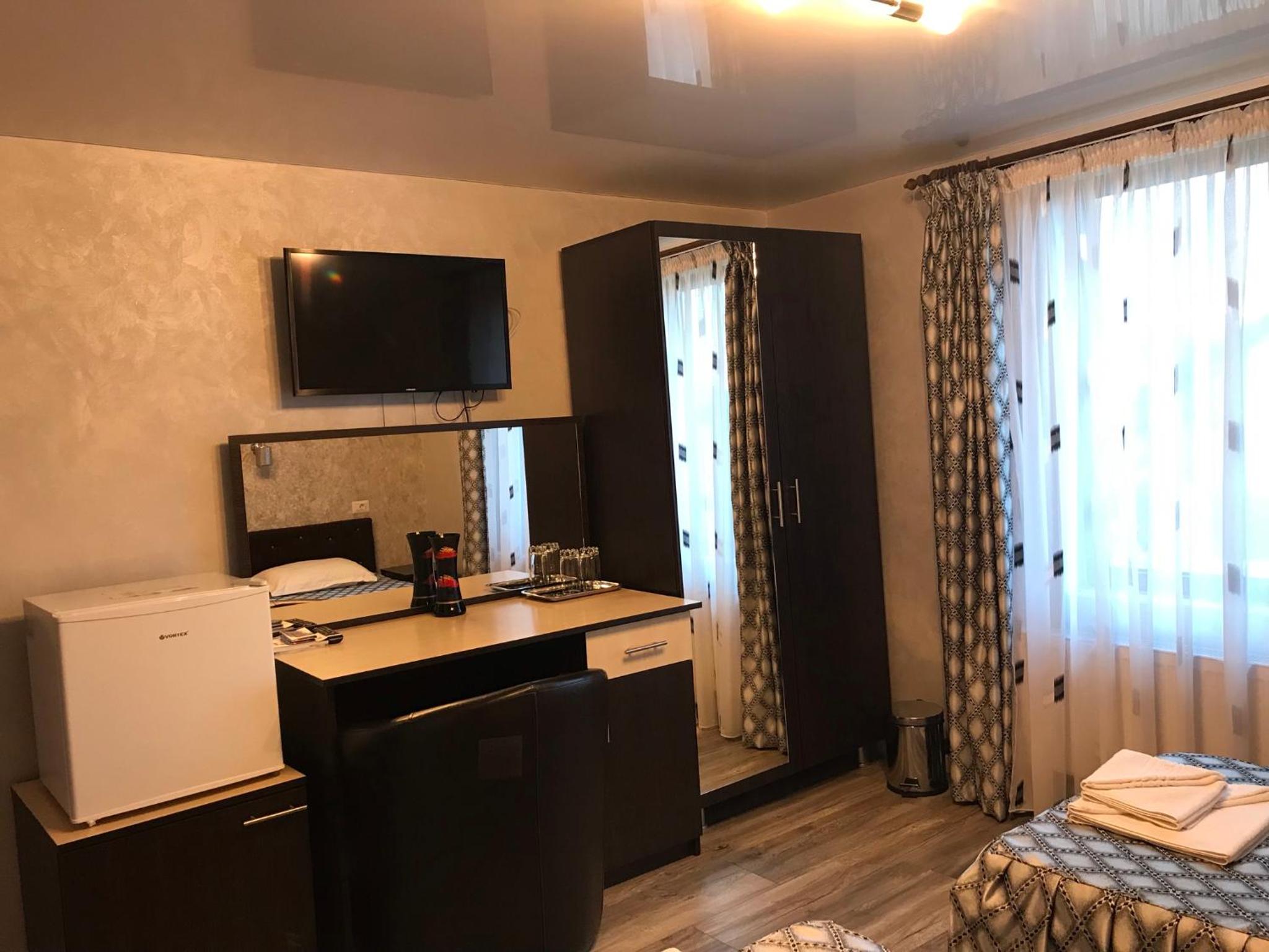 Family Room with Bathroom - Photo 1