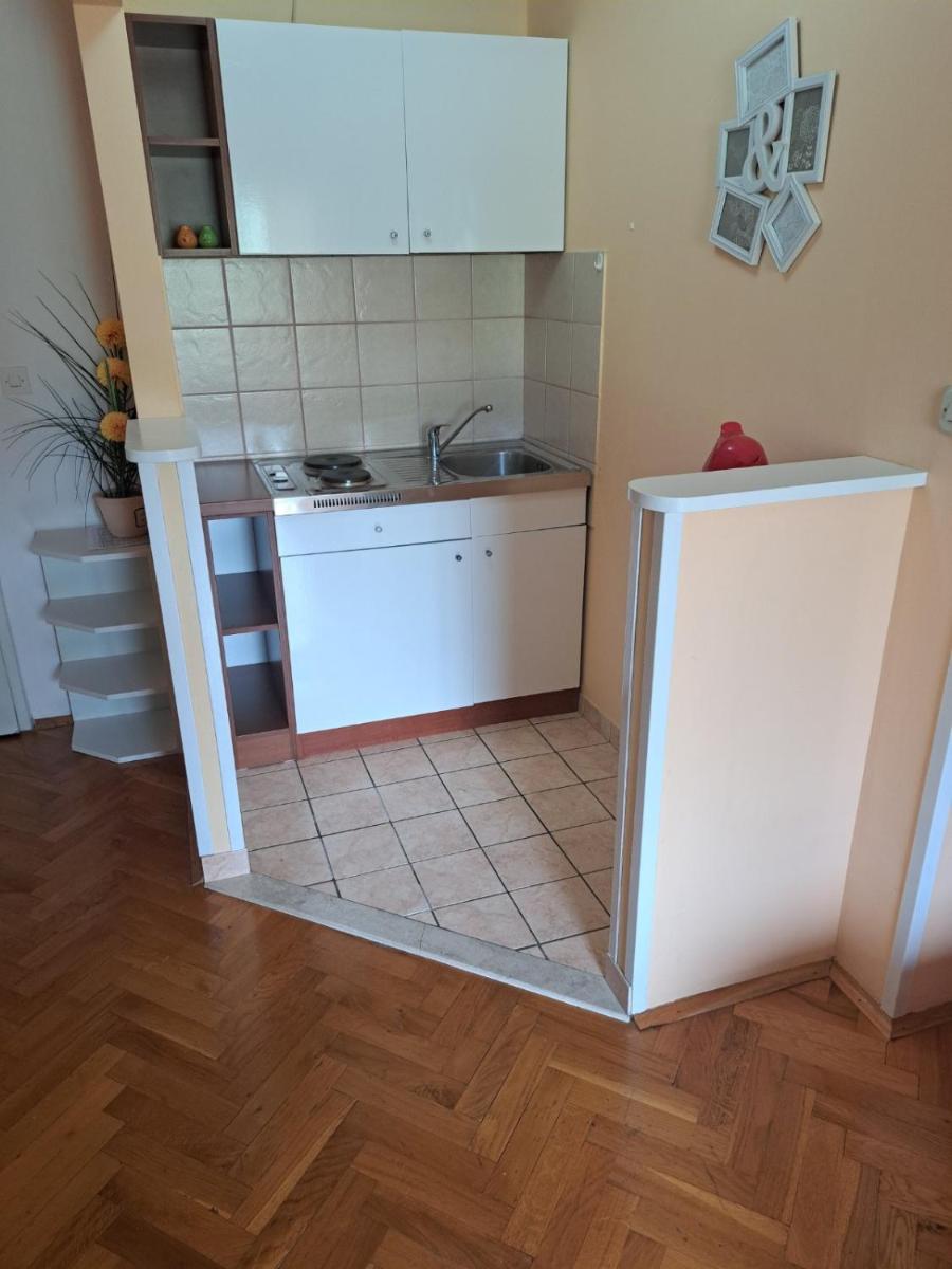 Comfort Studio Apartment with Balcony