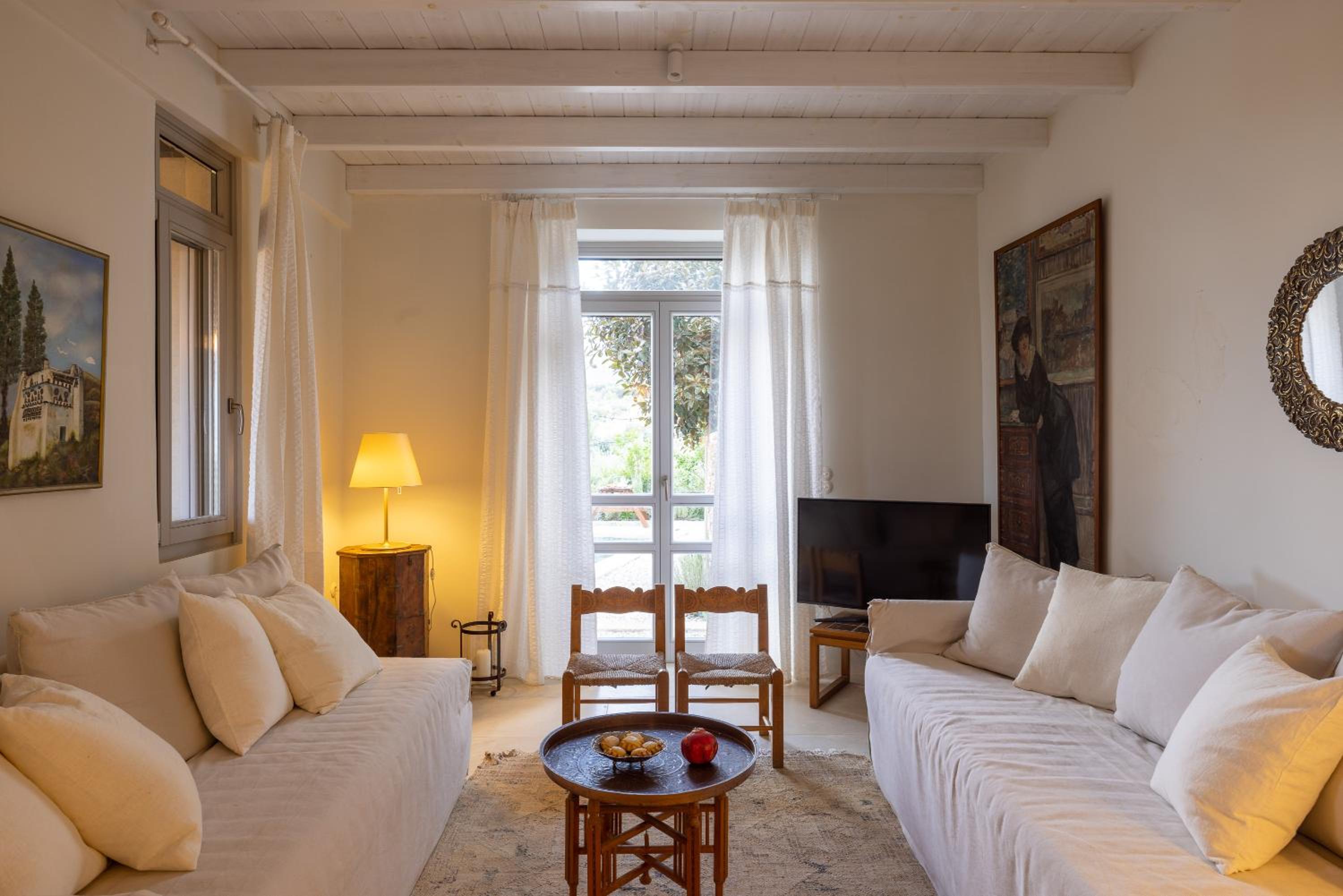 Two-Bedroom Deluxe Apartment