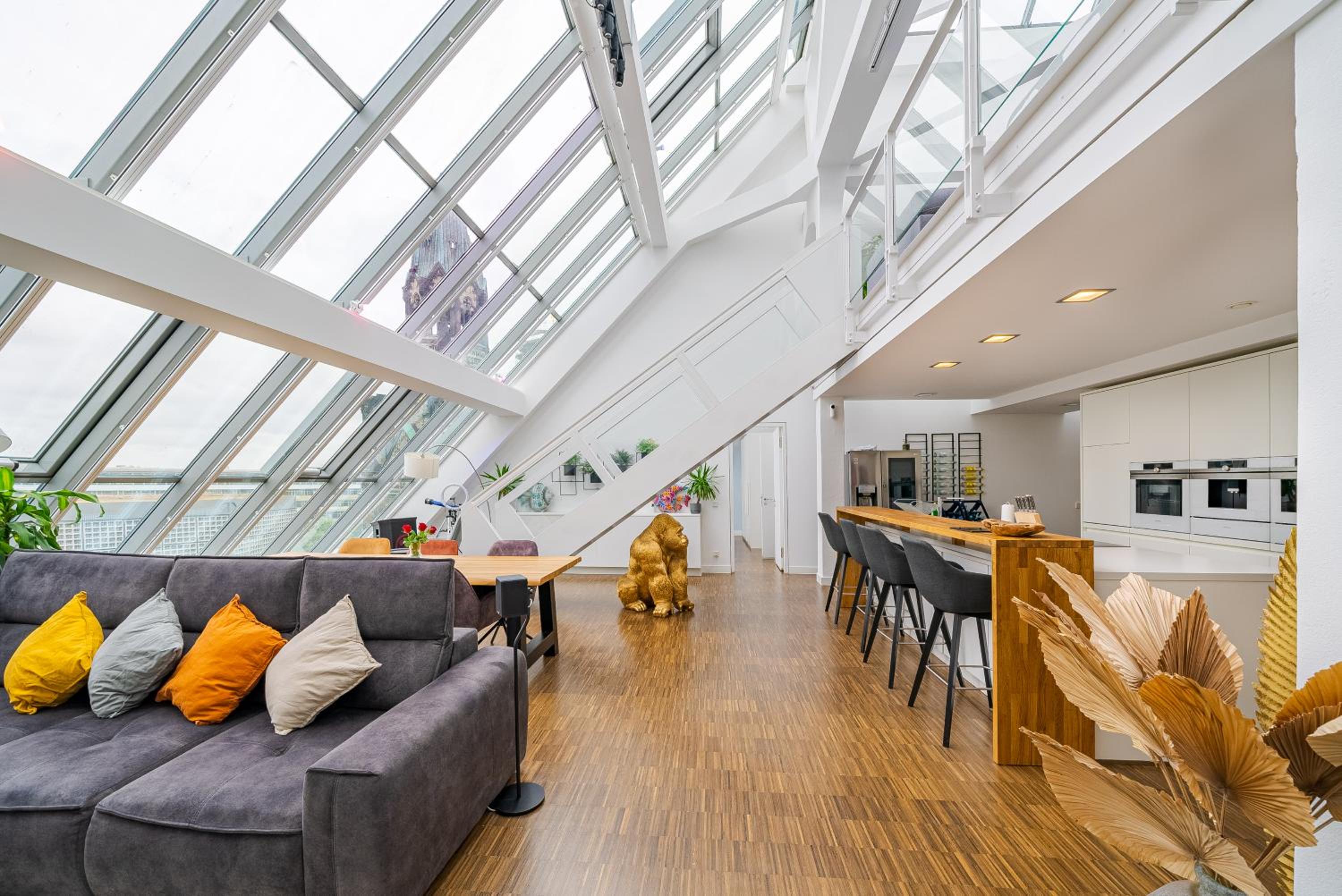 Penthouse Apartment photo 1