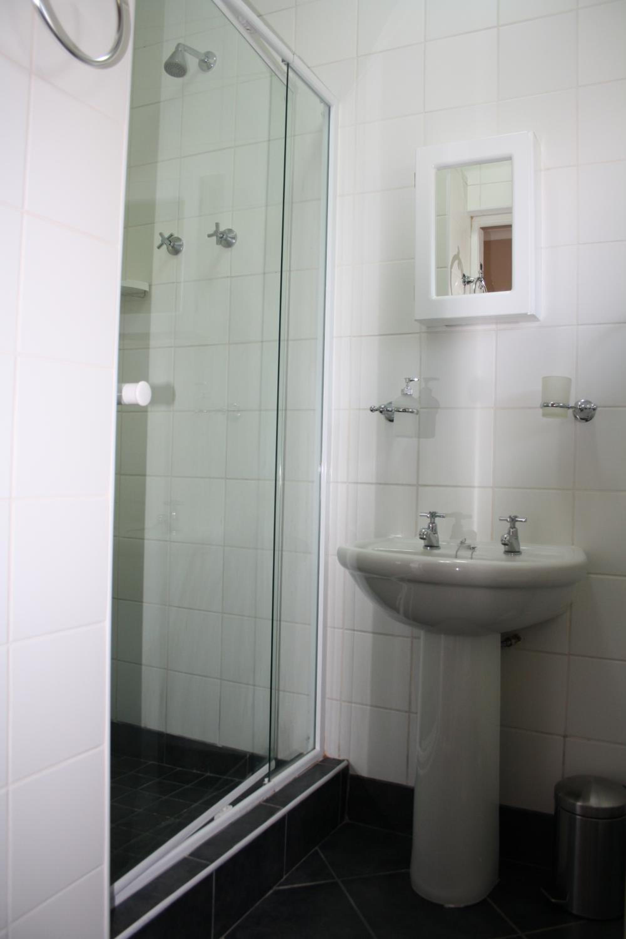 Deluxe Double Or Twin Room With Garden View photo 2