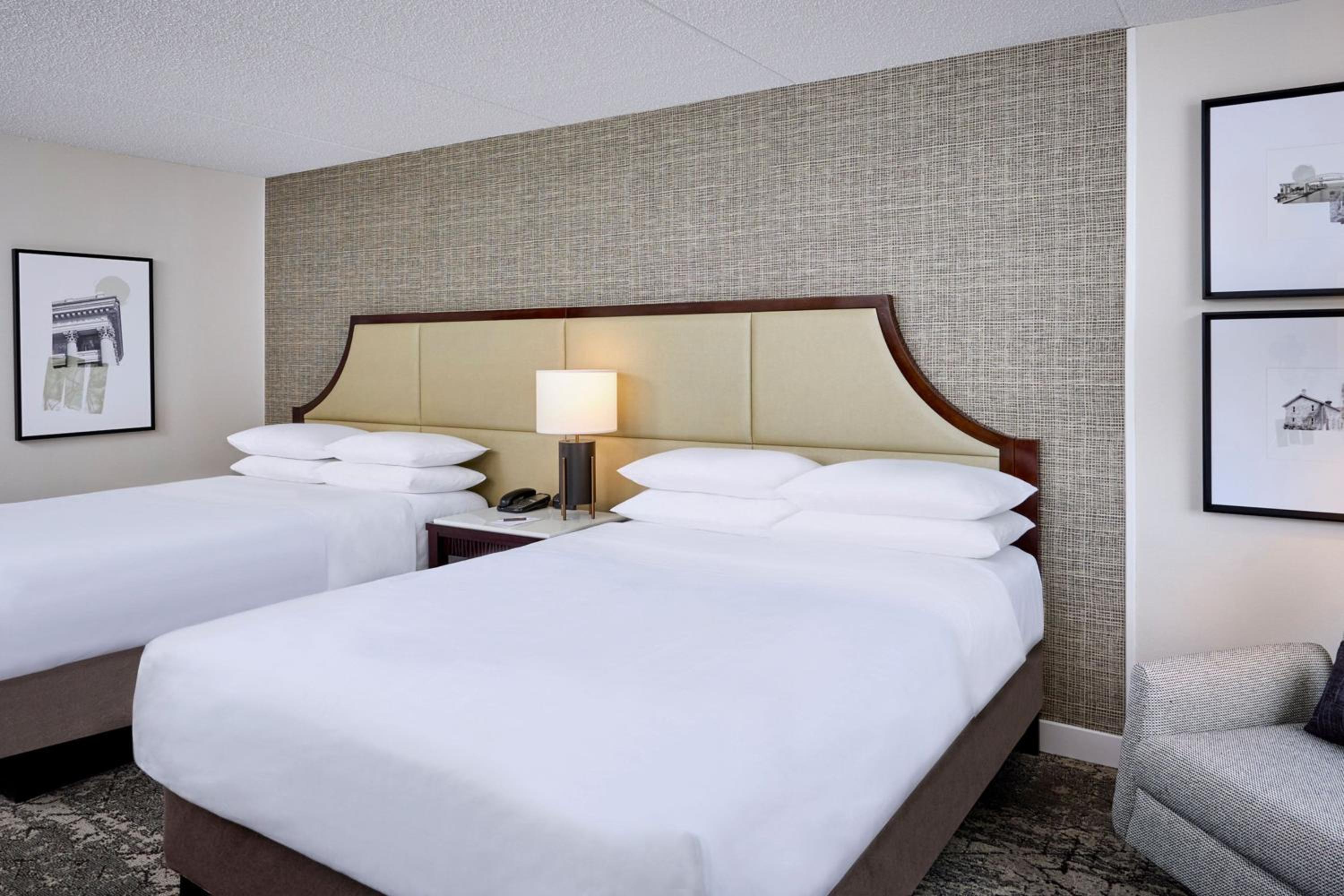 Bed & Sleeping Area